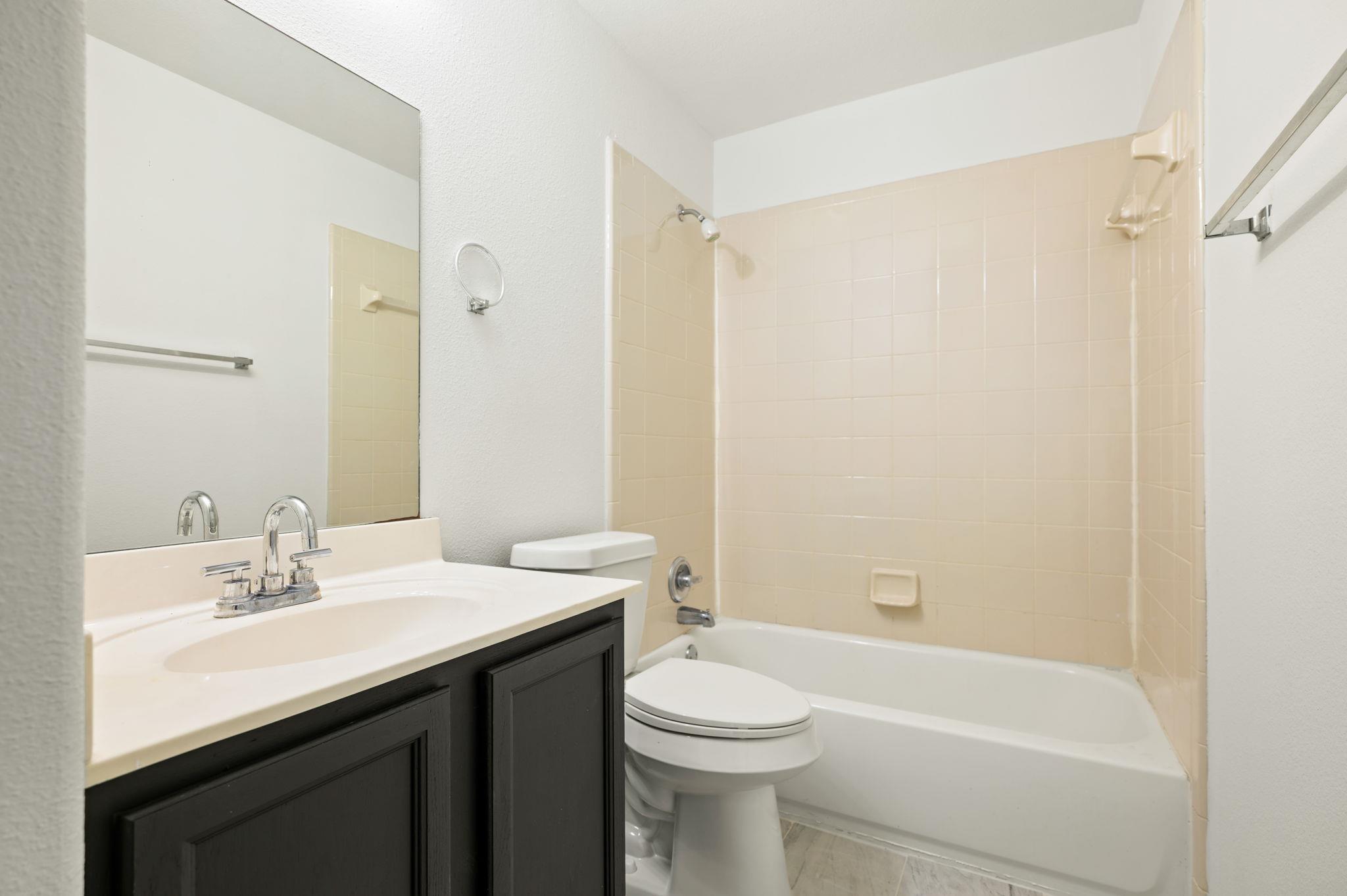 1535 Lorson LOOP
