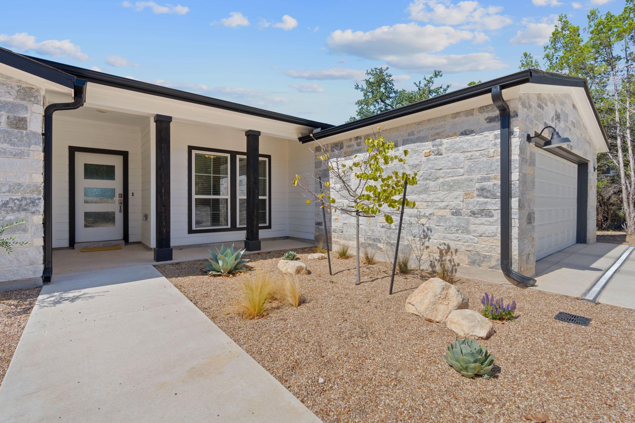 21102 Brewer LN