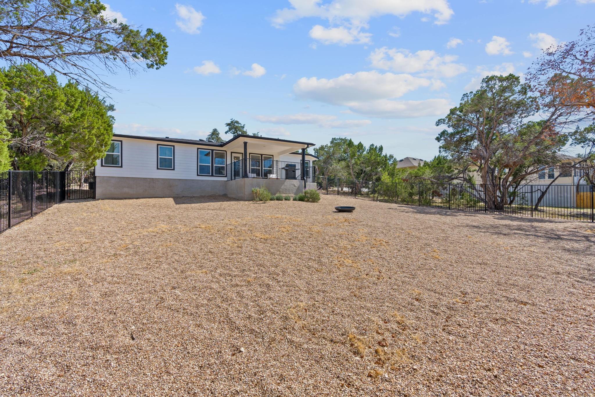 21102 Brewer LN