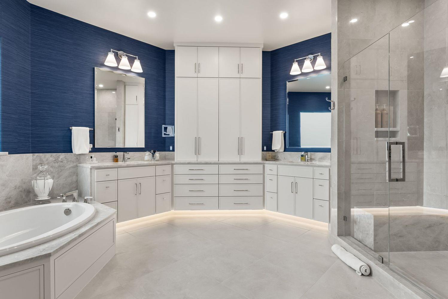 2300 Barton Creek BLVD # 8