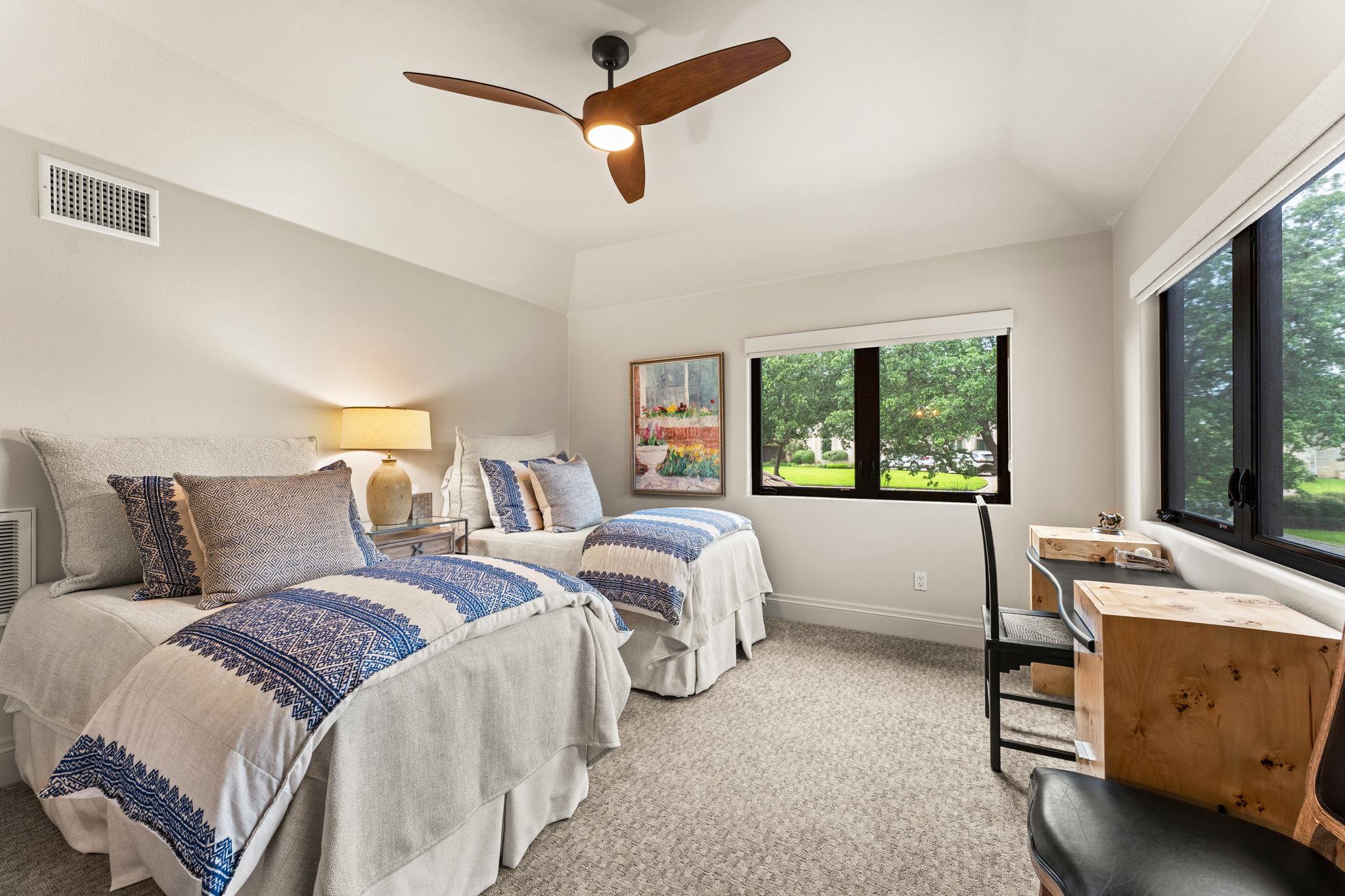 2300 Barton Creek BLVD # 8