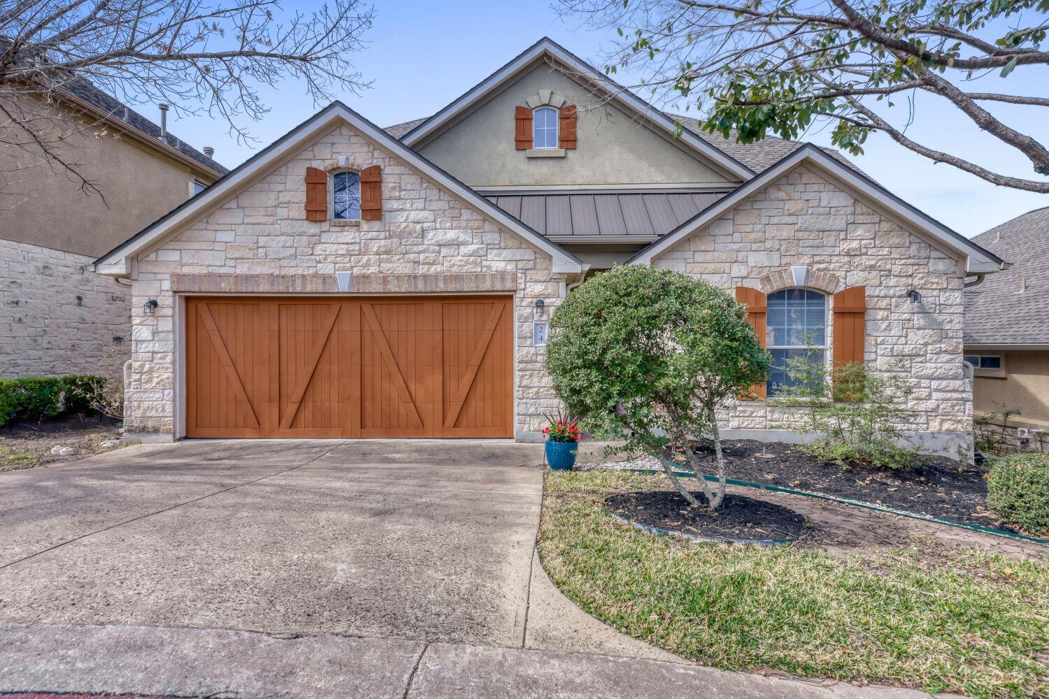 24 Stone Terrace DR