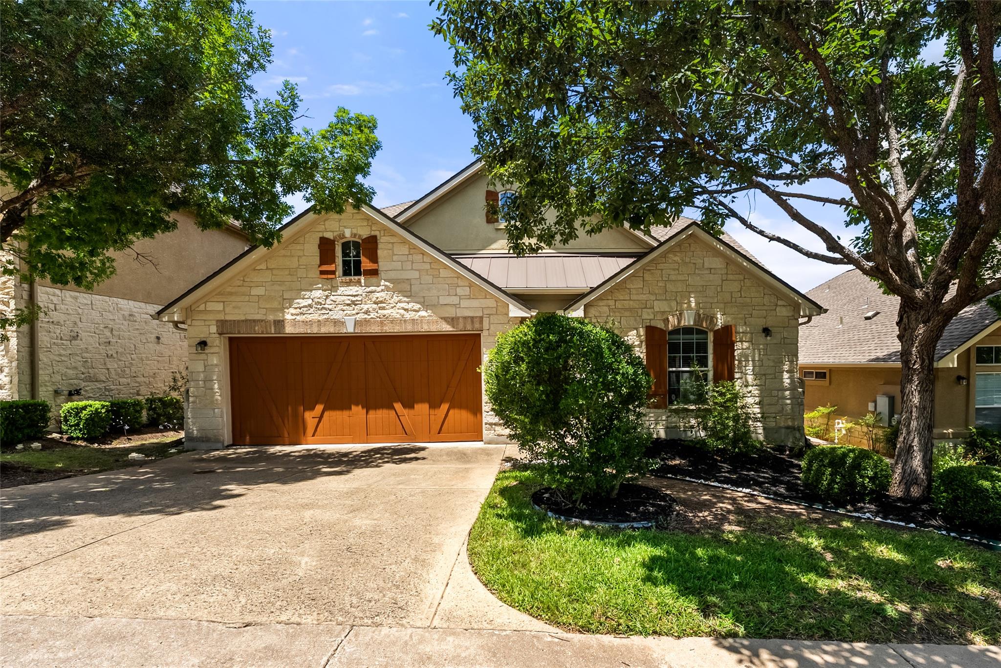 24 Stone Terrace DR
