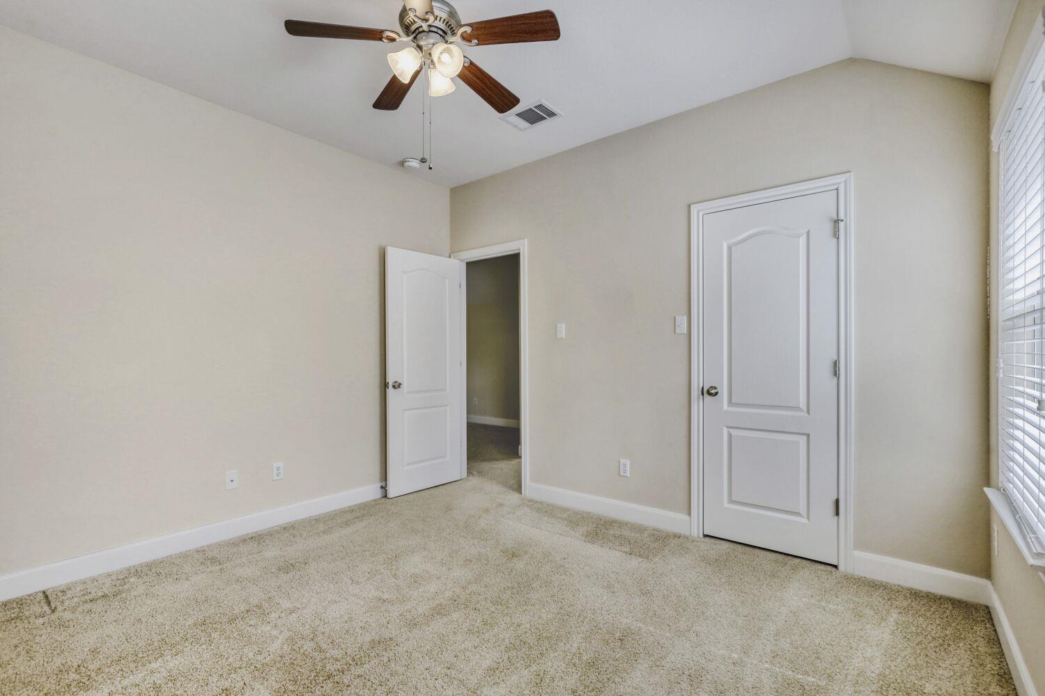 24 Stone Terrace DR