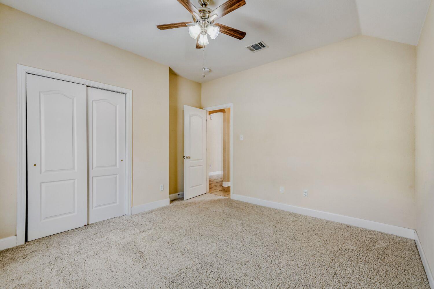 24 Stone Terrace DR