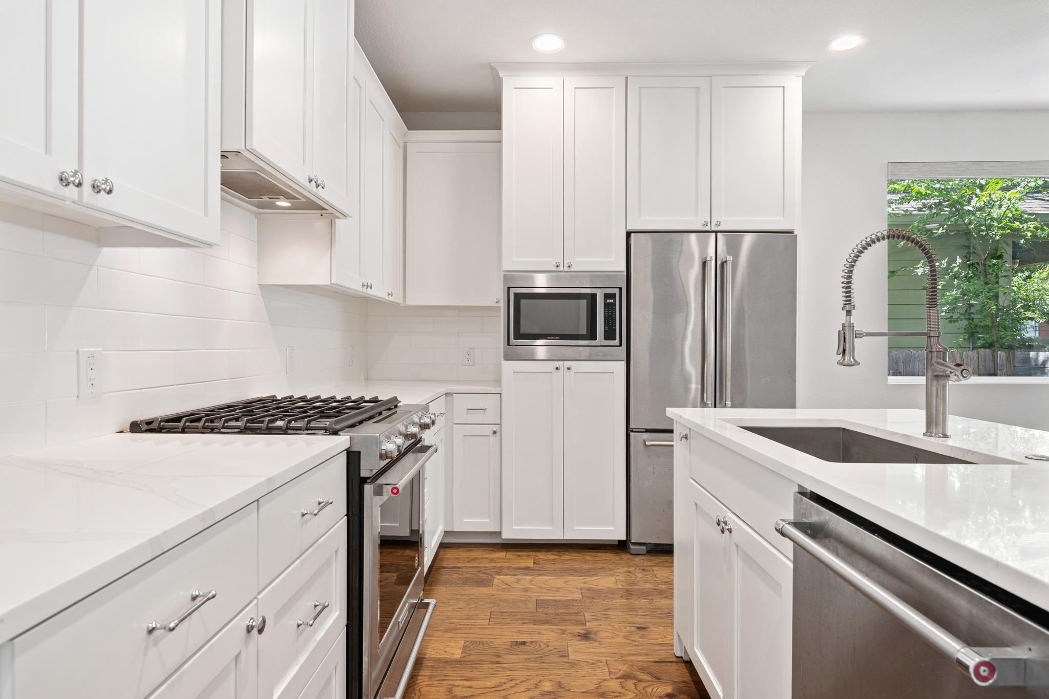 5511 Avenue G # 1
