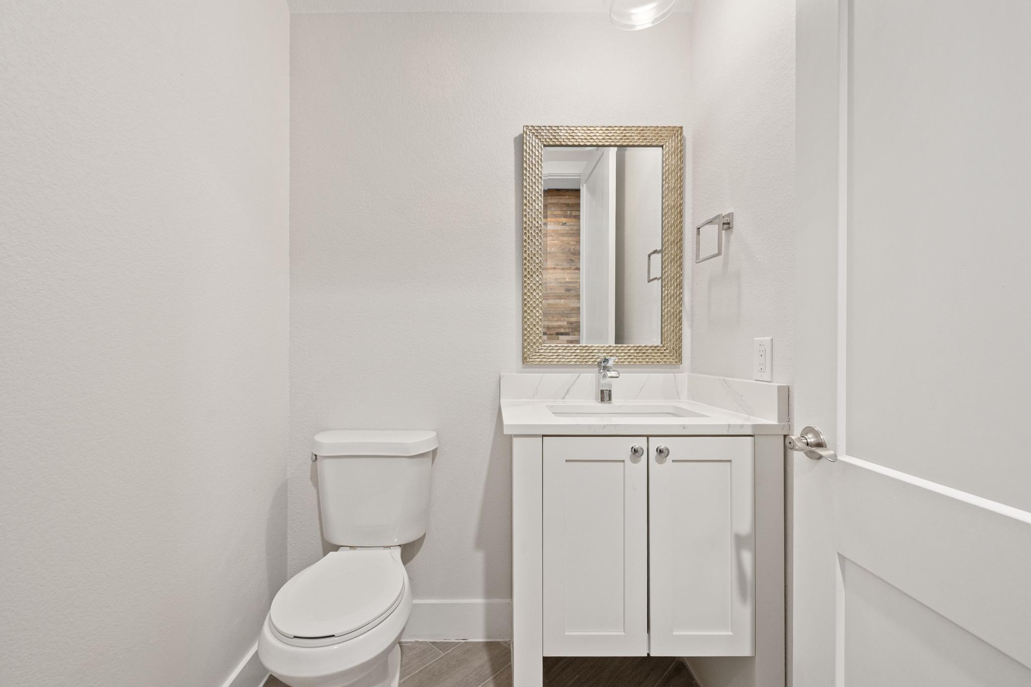 5511 Avenue G # 1