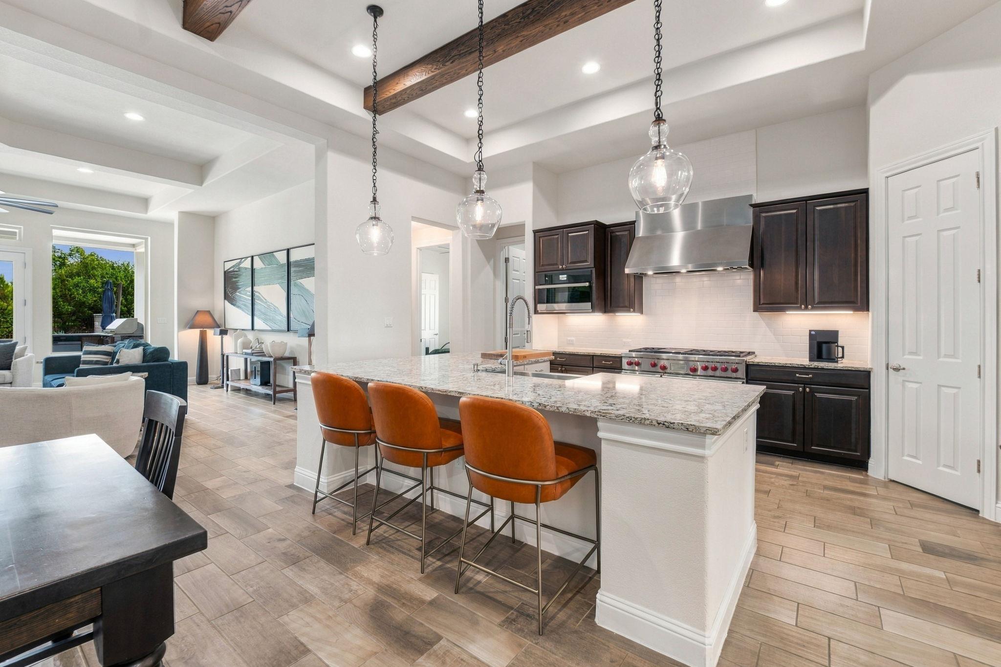 1108 Gato Del Sol Ave