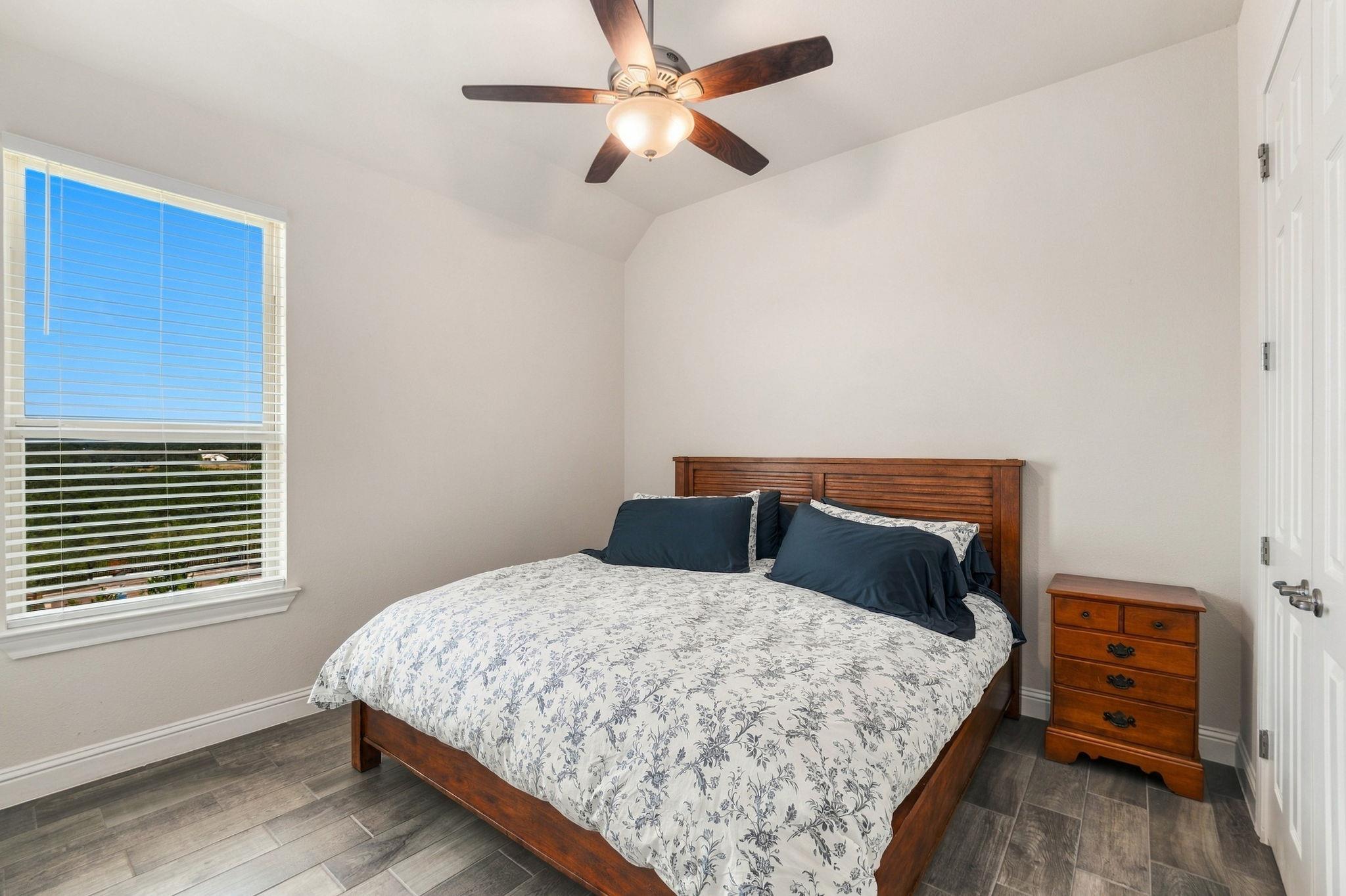 1108 Gato Del Sol Ave
