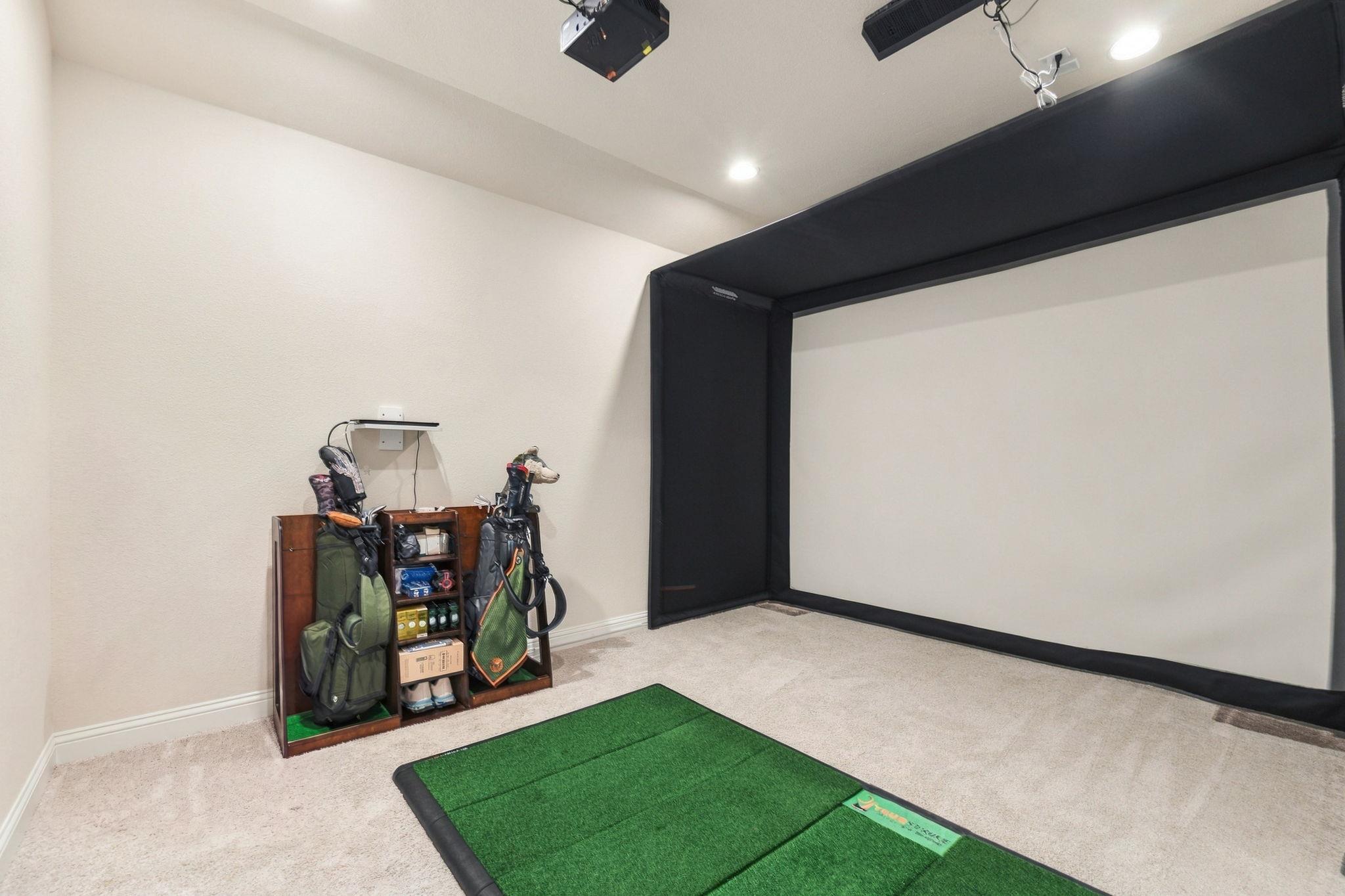 1108 Gato Del Sol Ave