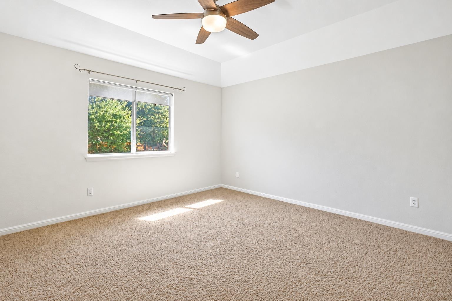 12213 Montclair BND