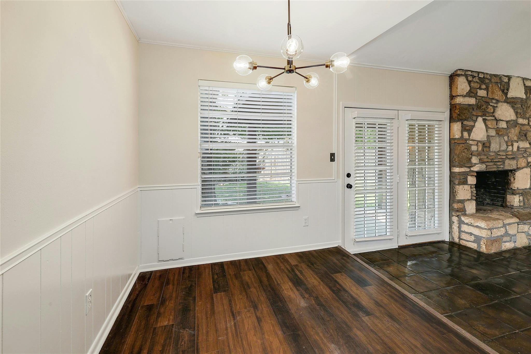 2106 Brandywine LN