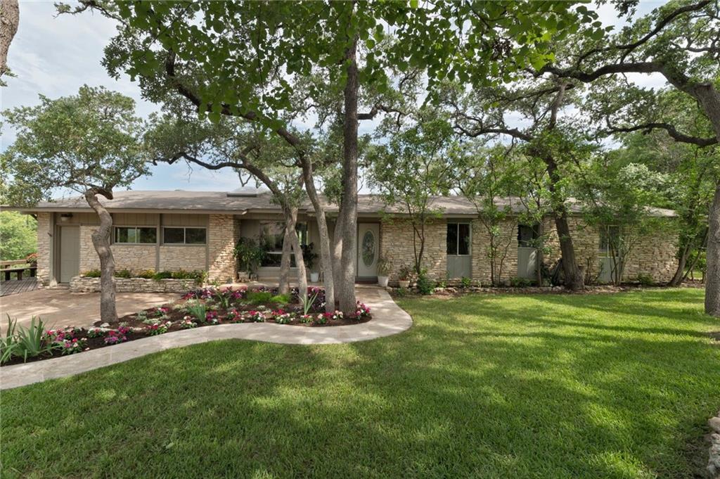 610 Lancelot WAY