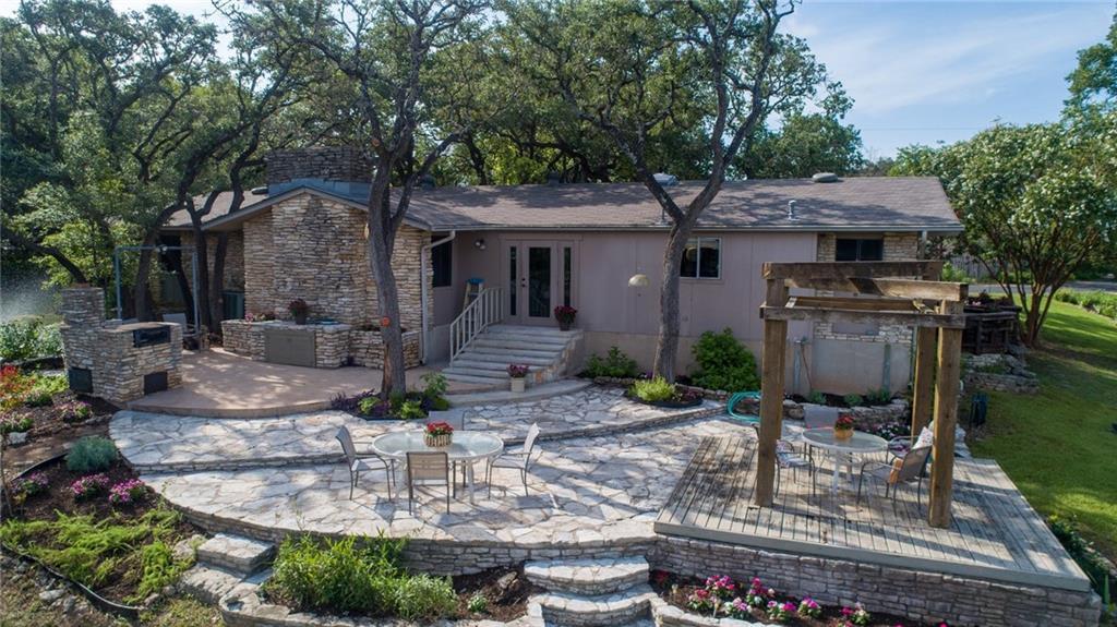 610 Lancelot WAY