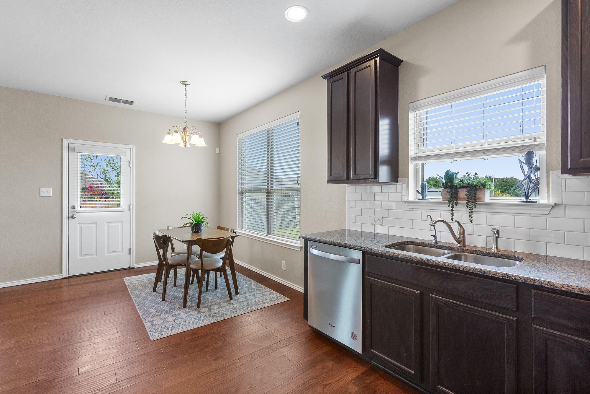 443 Dragon Ridge RD