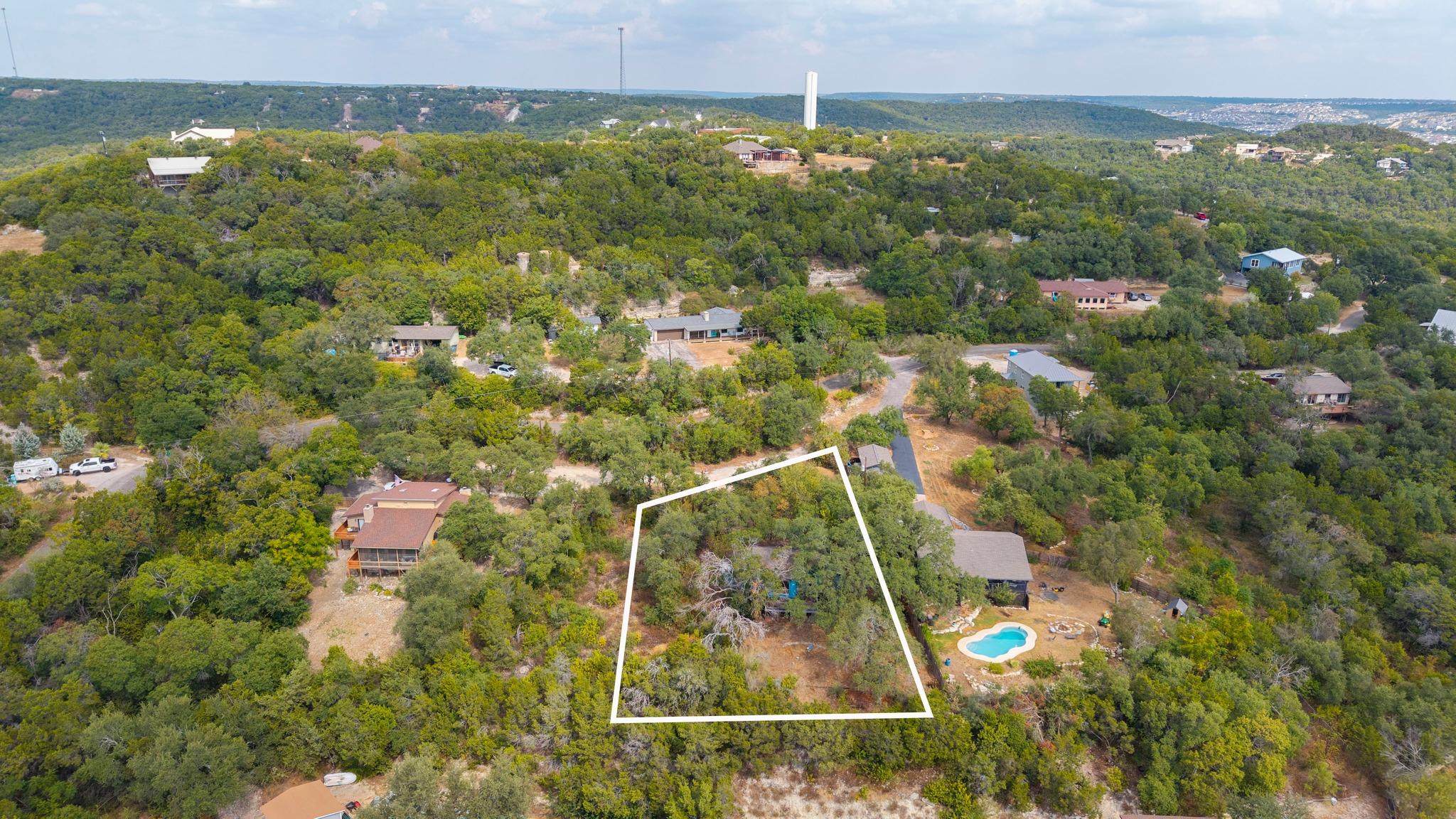 11013 W Lakeview DR