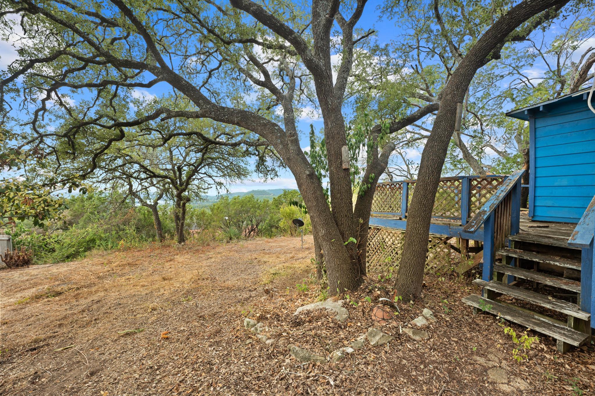 11013 W Lakeview DR