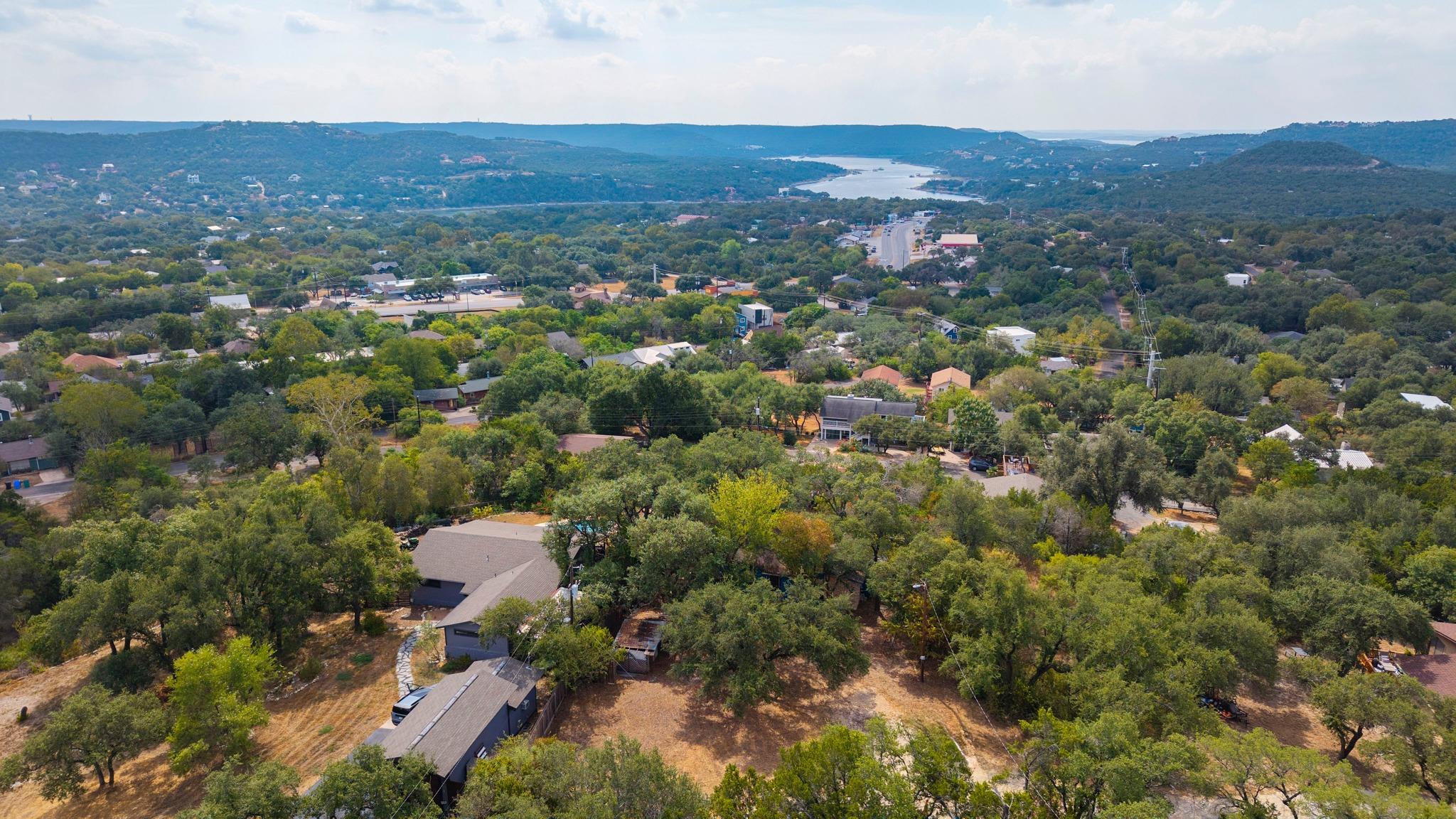 11013 W Lakeview DR