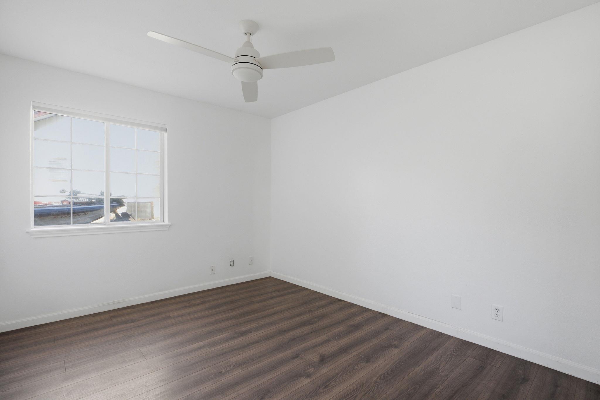 703 Post Oak CIR