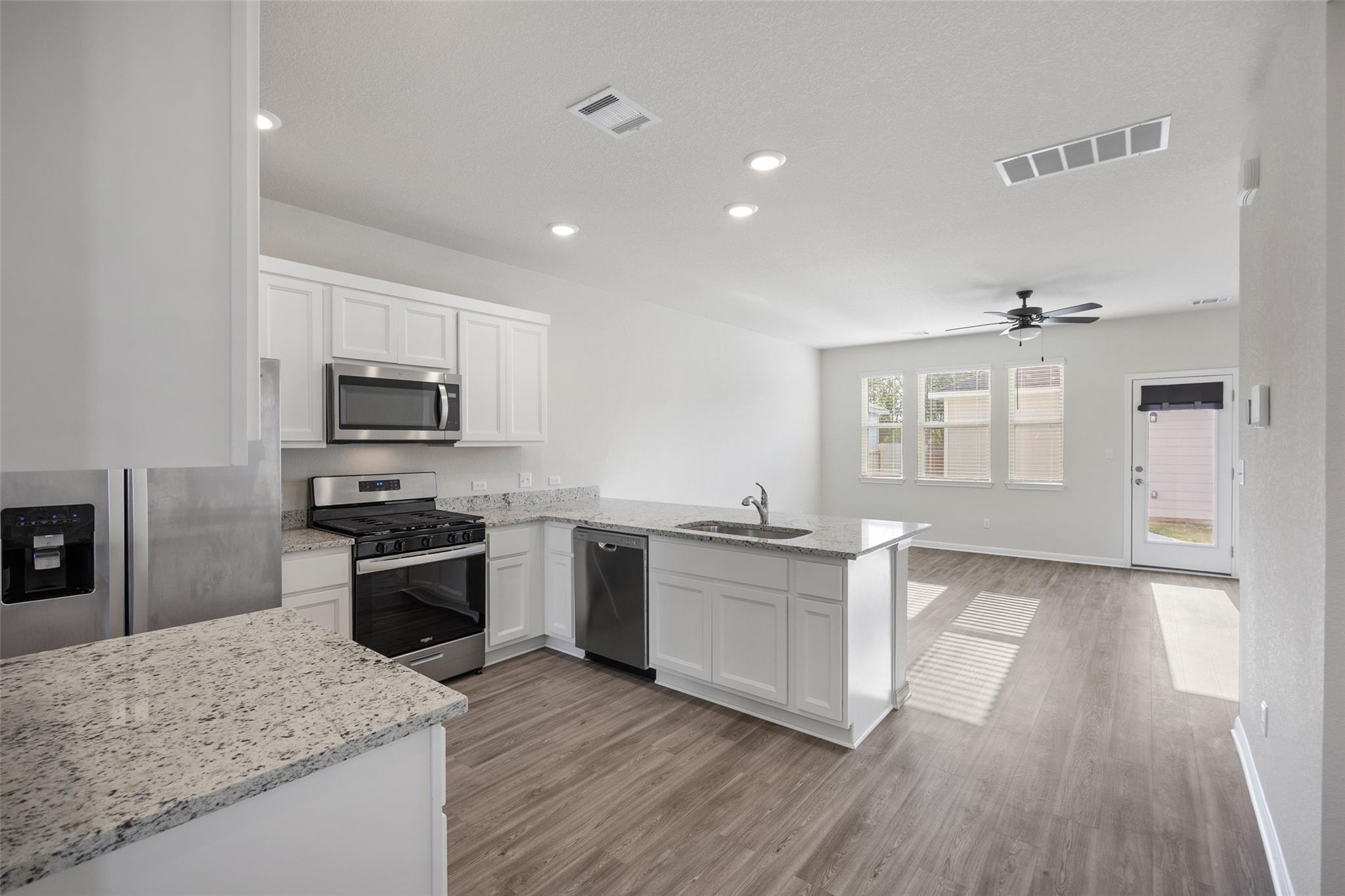 2412 Jack Nora WAY
