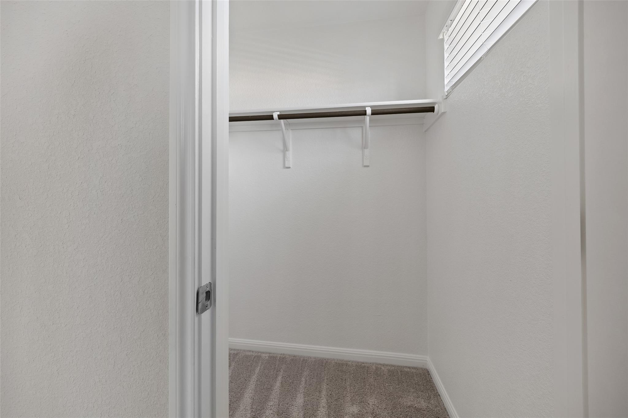 2412 Jack Nora WAY