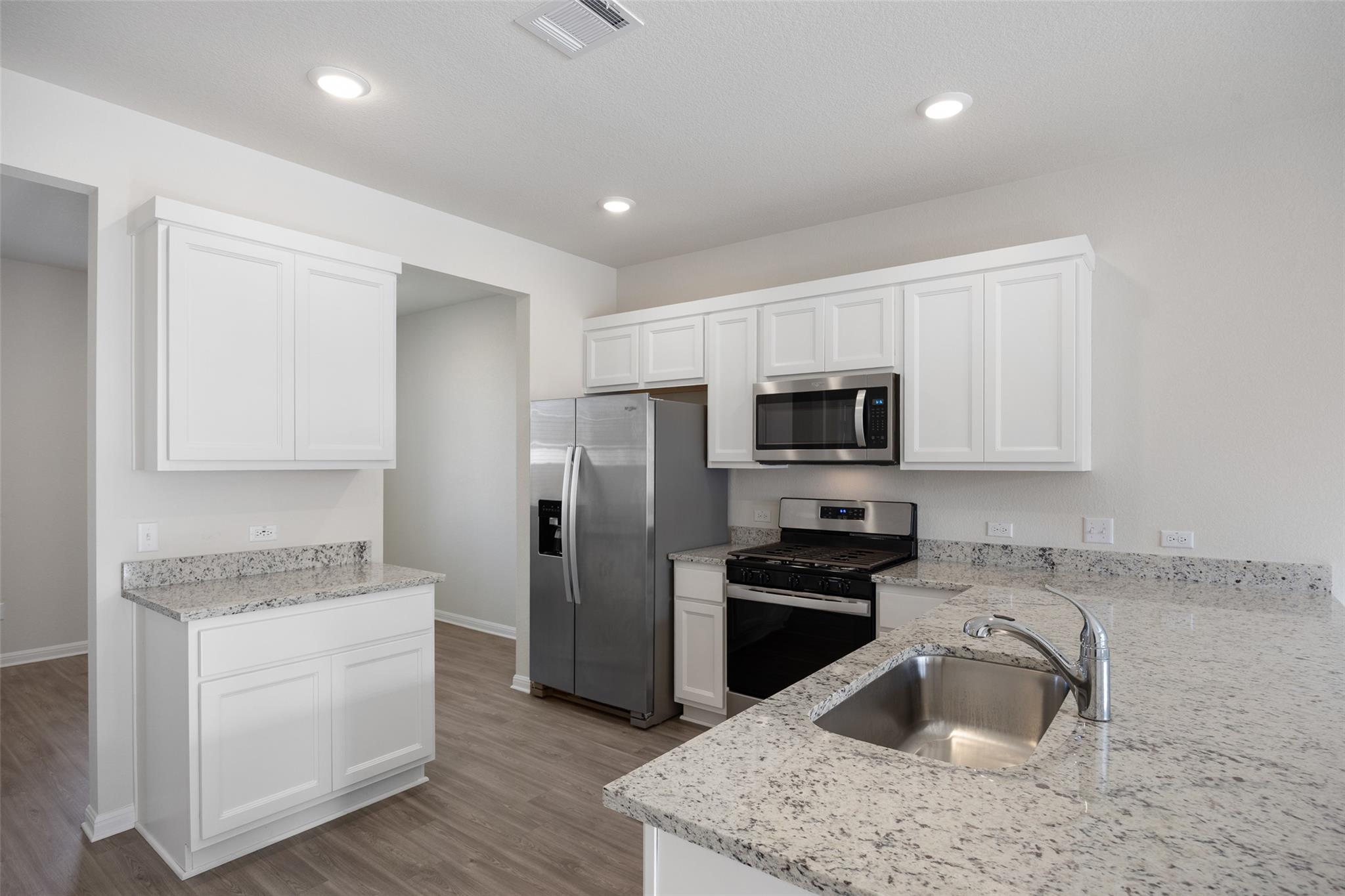 2412 Jack Nora WAY