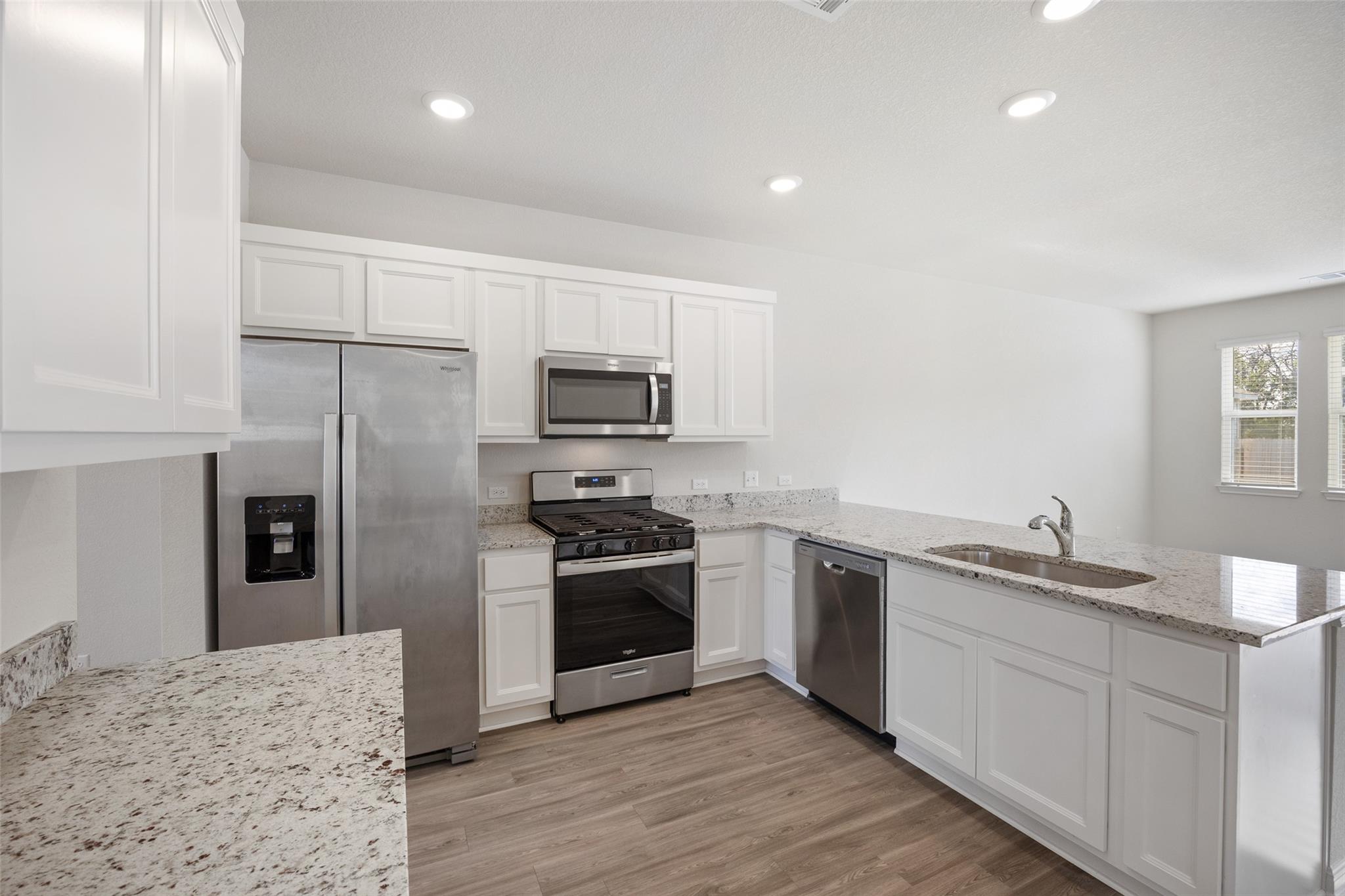 2412 Jack Nora WAY