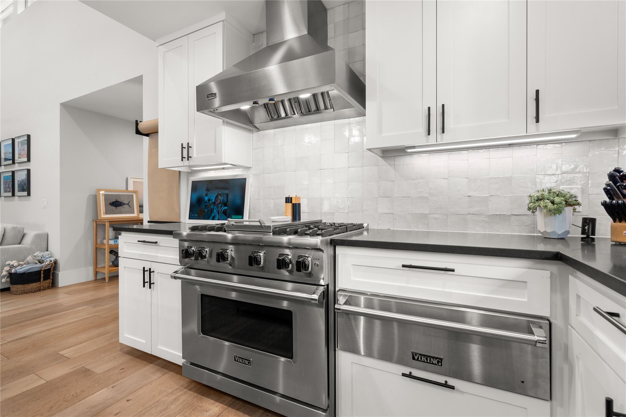 3104 Brightwood DR