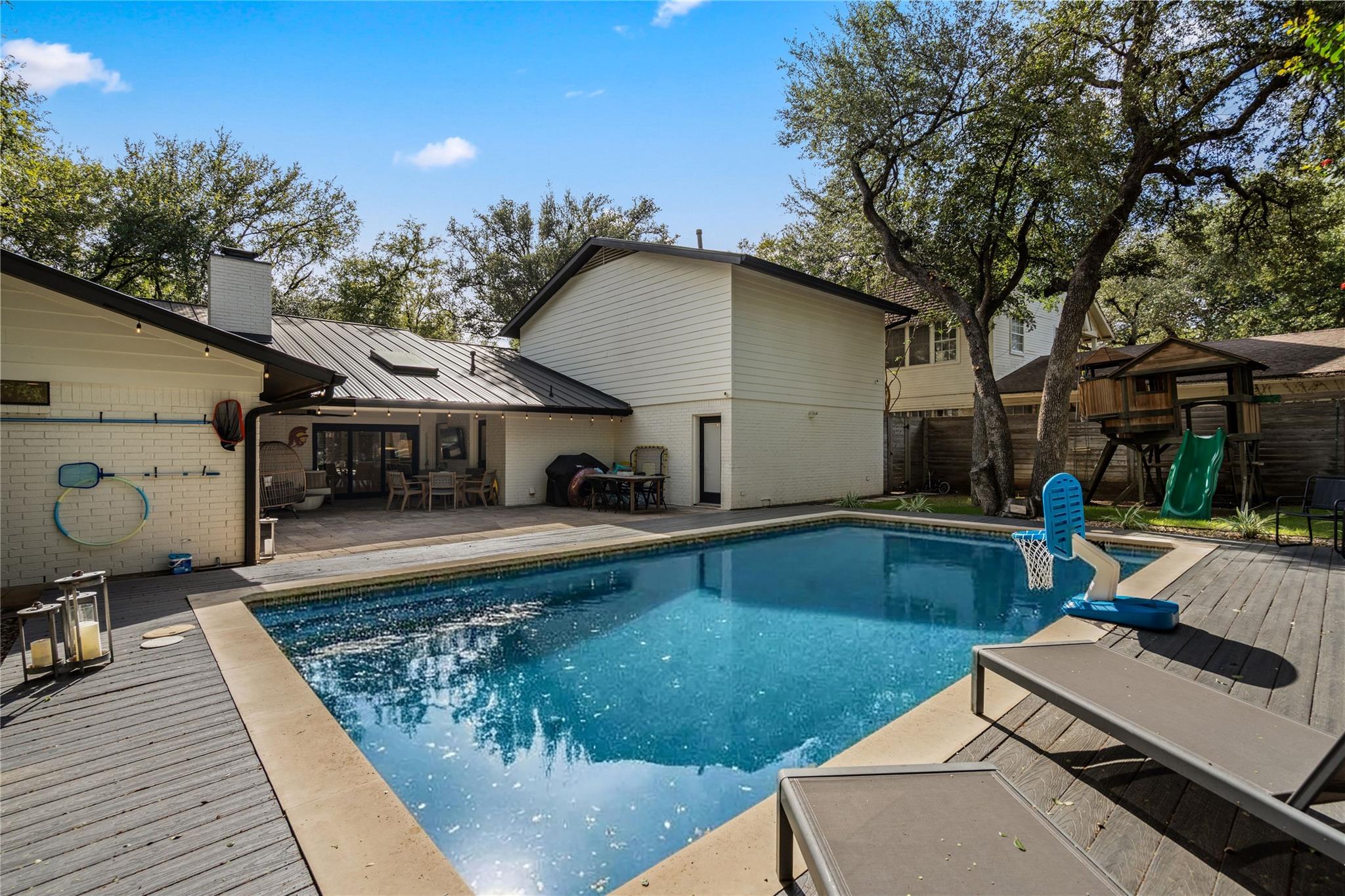 3104 Brightwood DR
