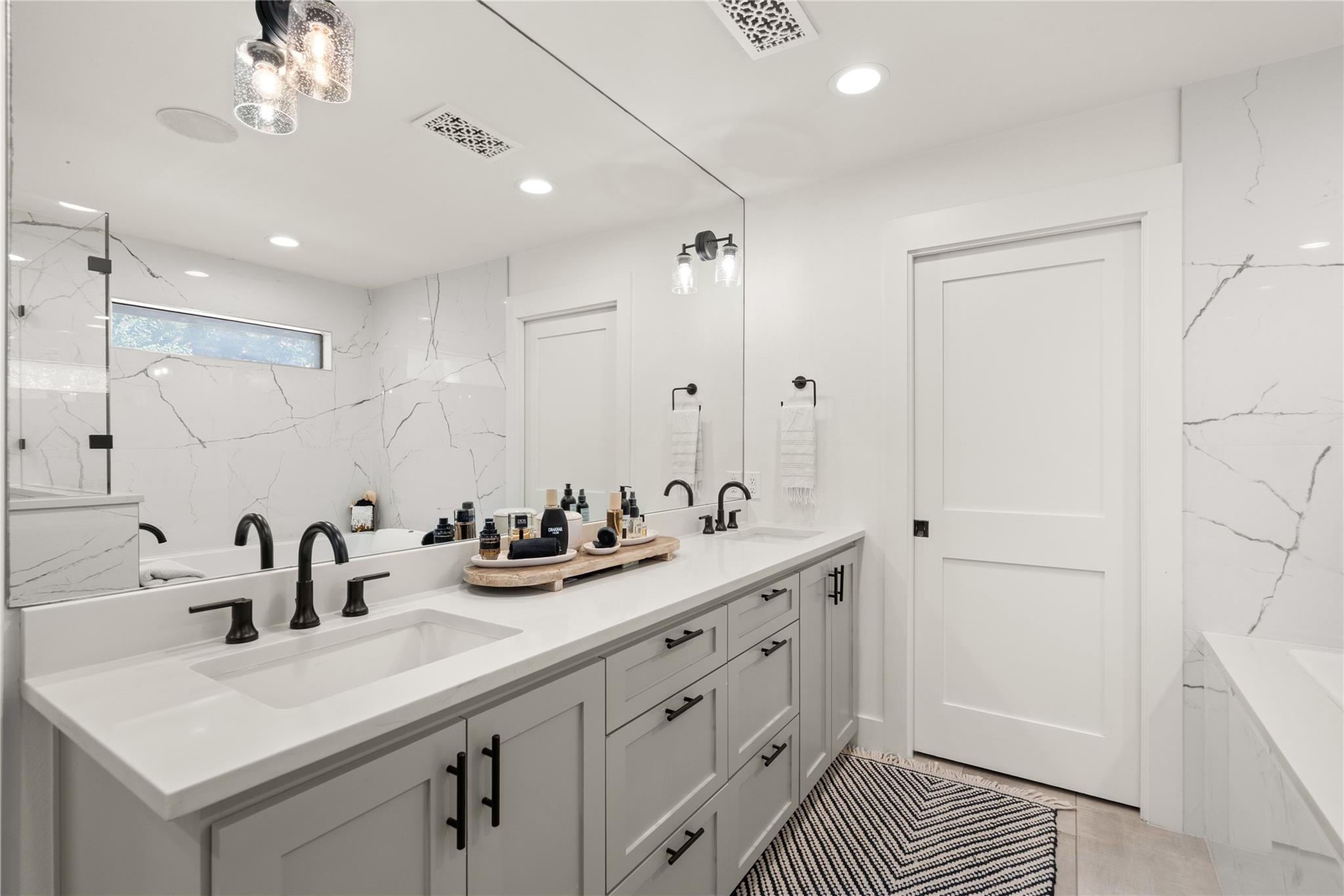 3104 Brightwood DR