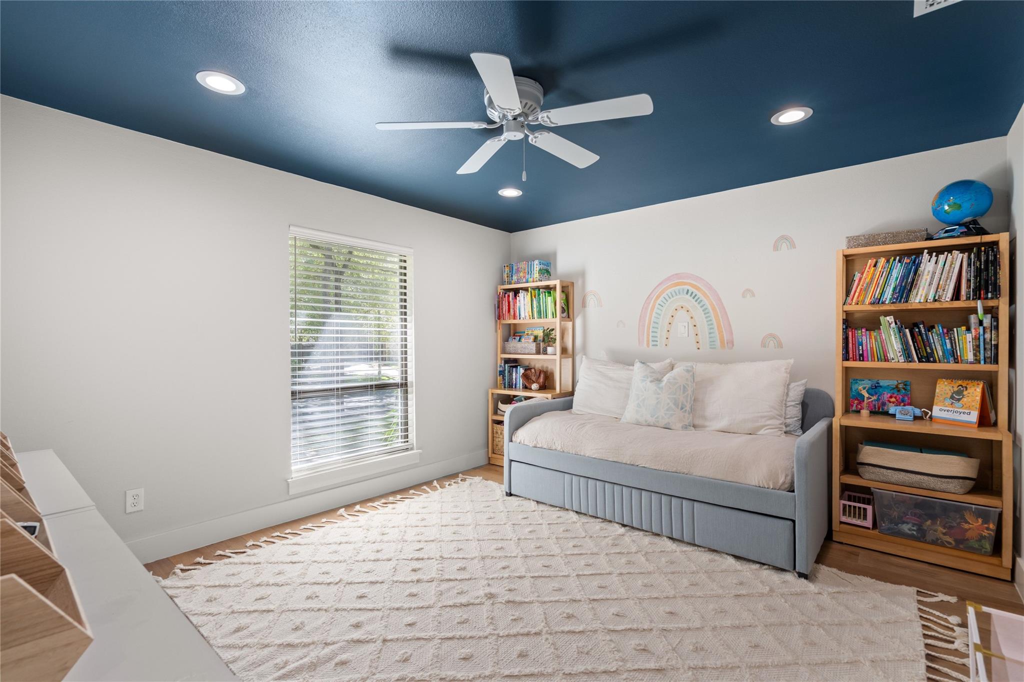 3104 Brightwood DR