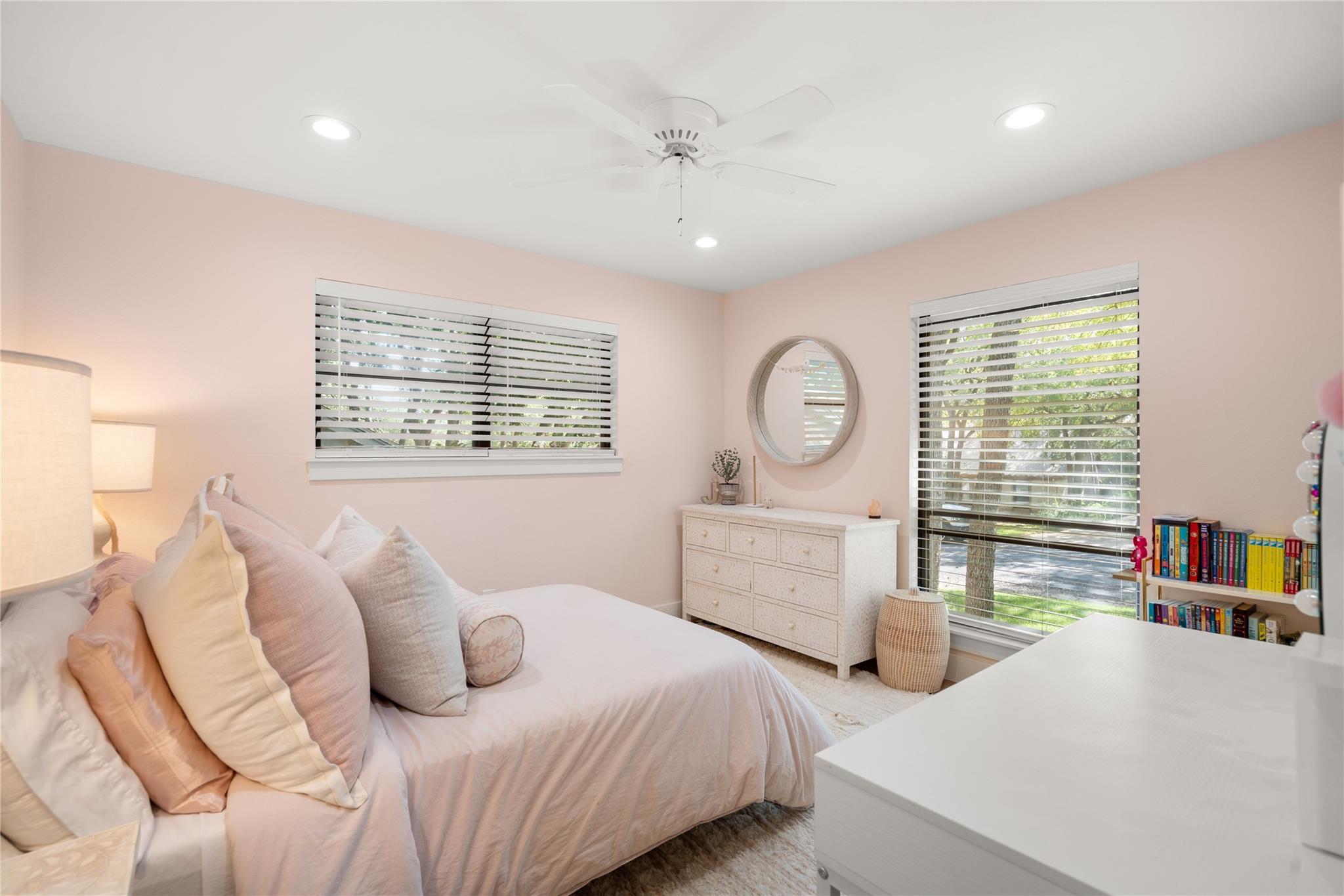 3104 Brightwood DR