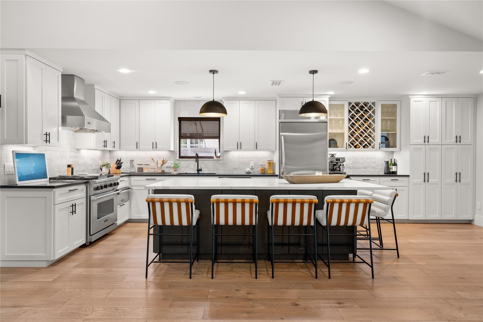 3104 Brightwood DR