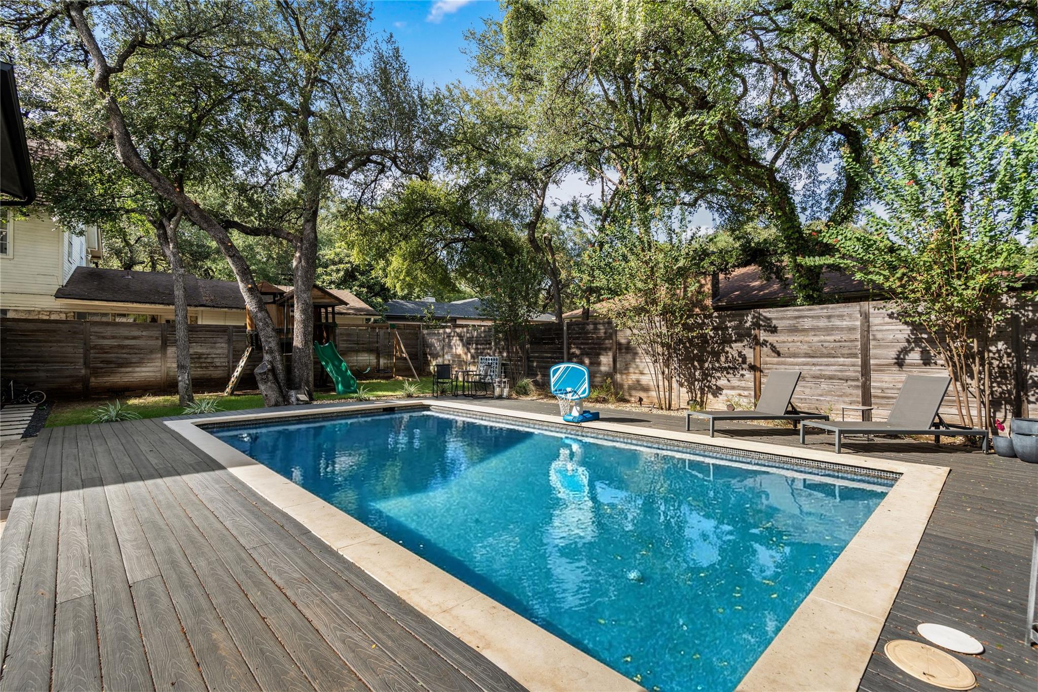 3104 Brightwood DR