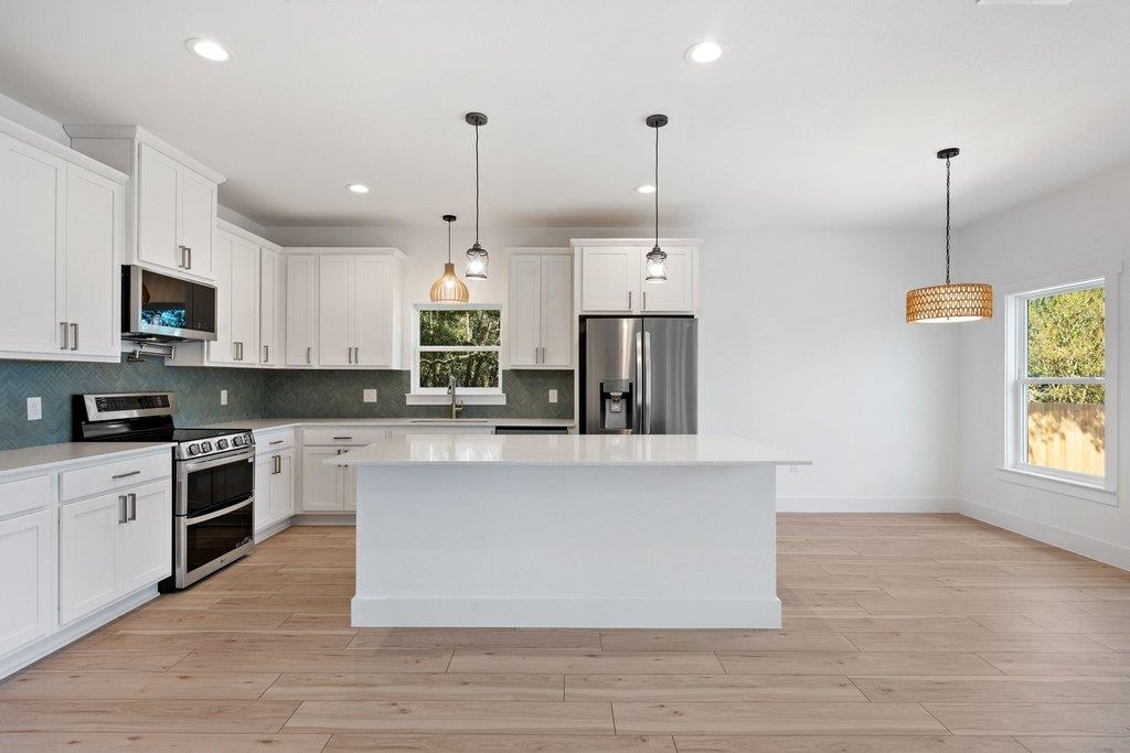 4 Dalewood DR