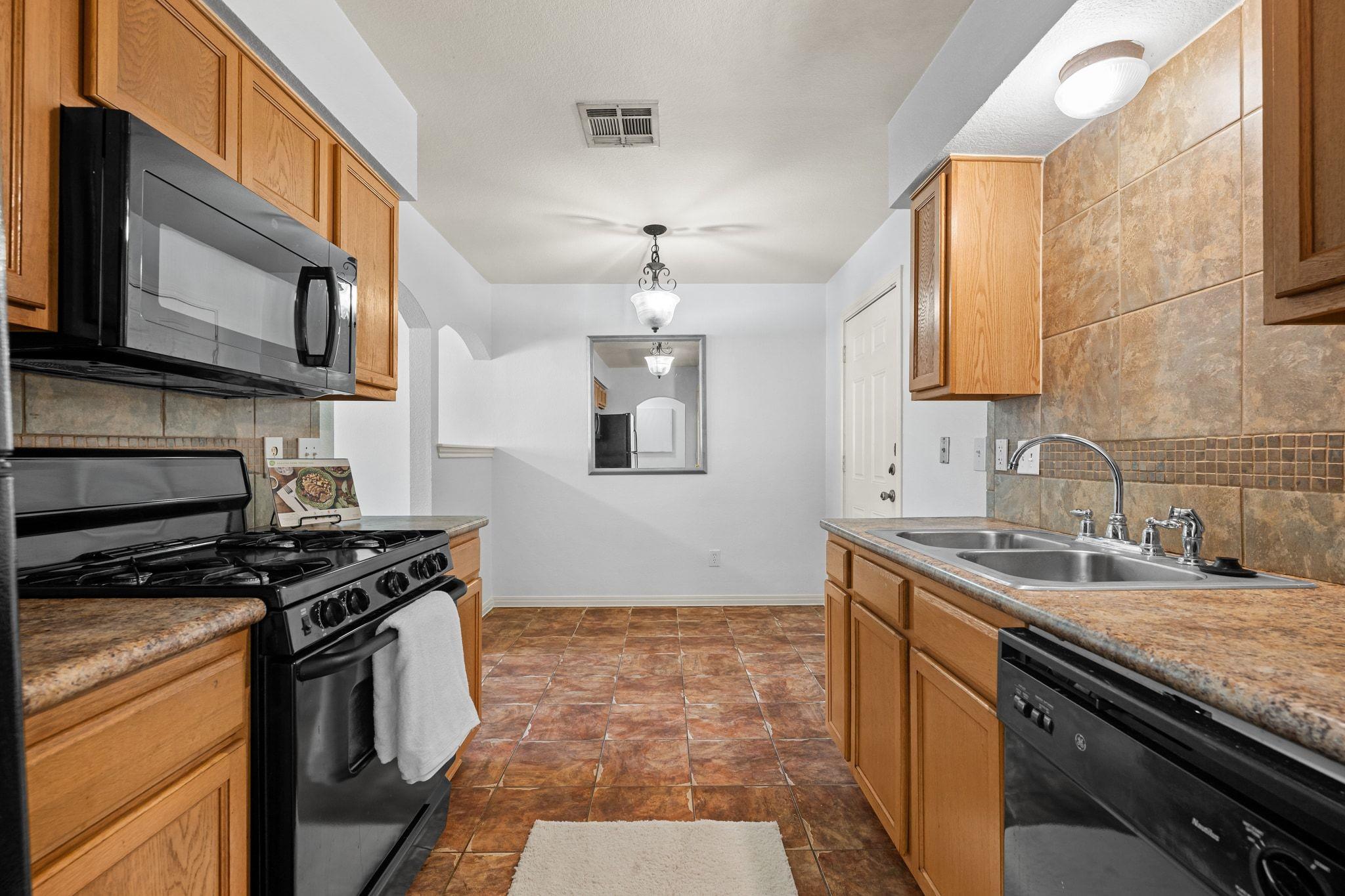 2321 Bendridge TRL