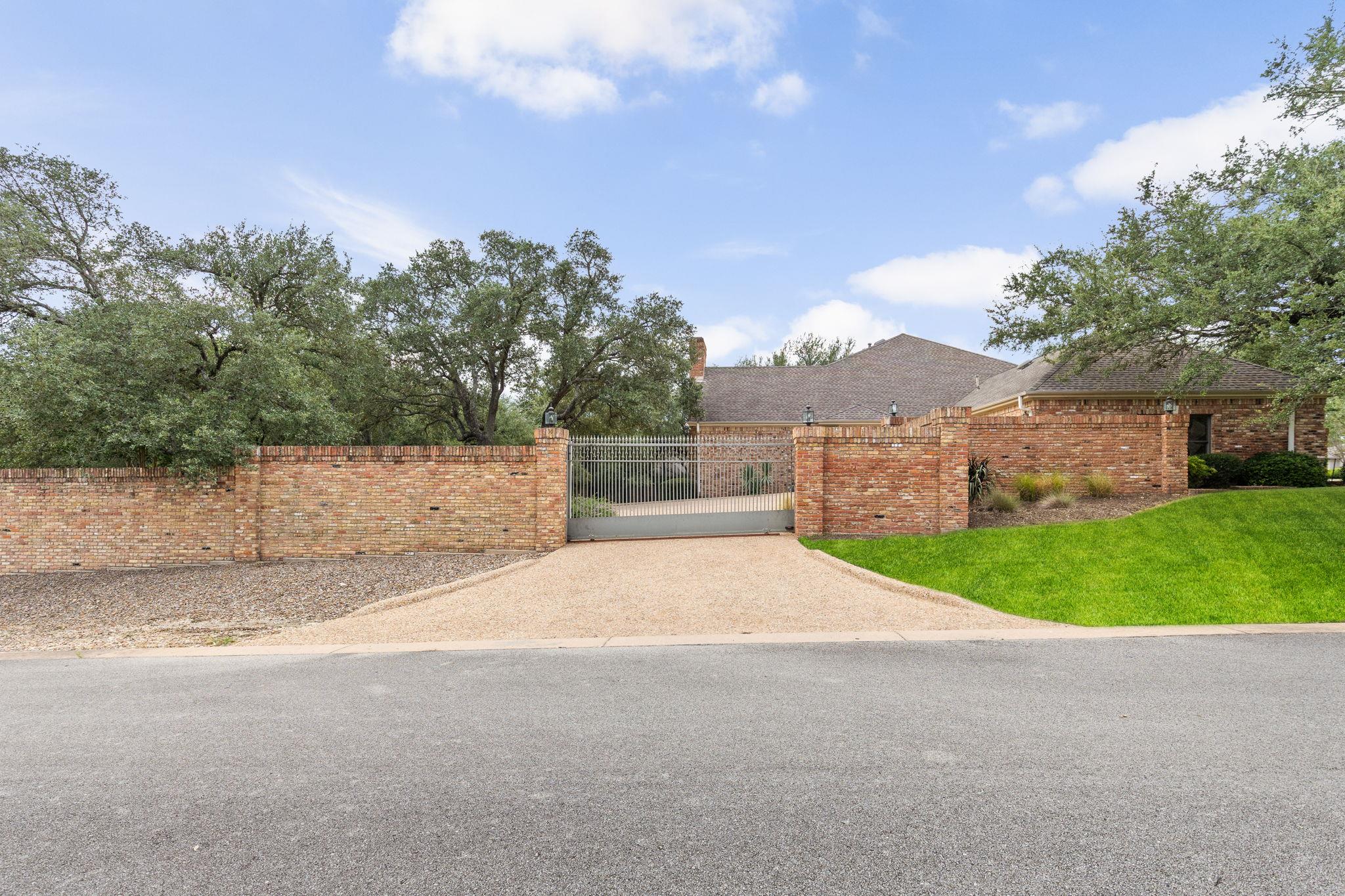 8903 Mission Creek CV