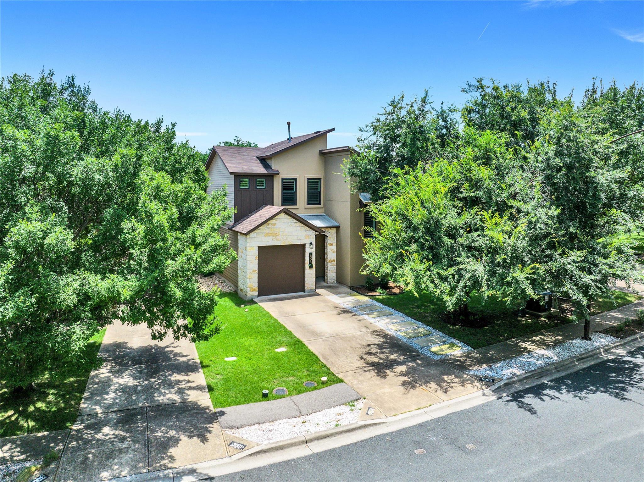 3003 Corbin LN