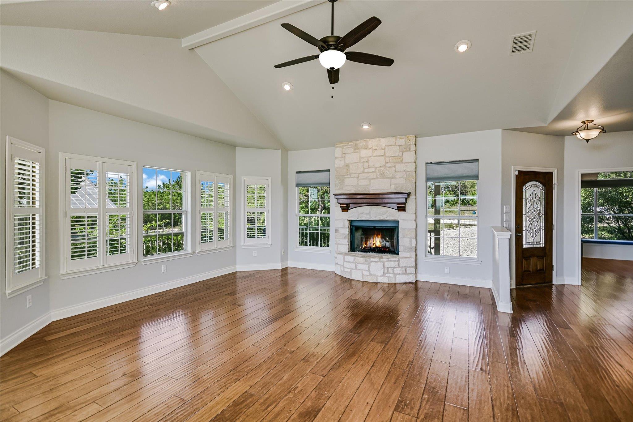 1320 SERENITY DR