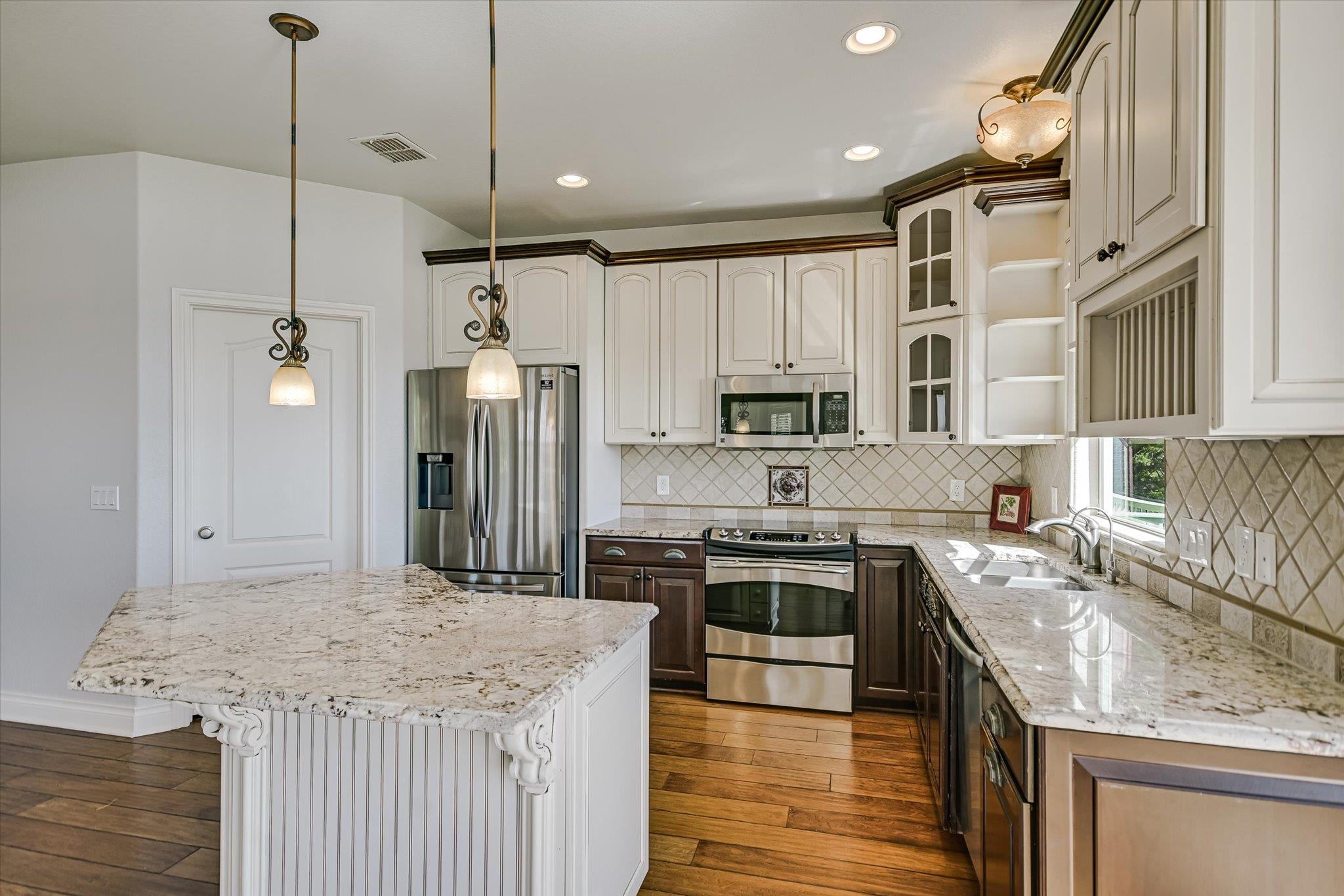 1320 SERENITY DR
