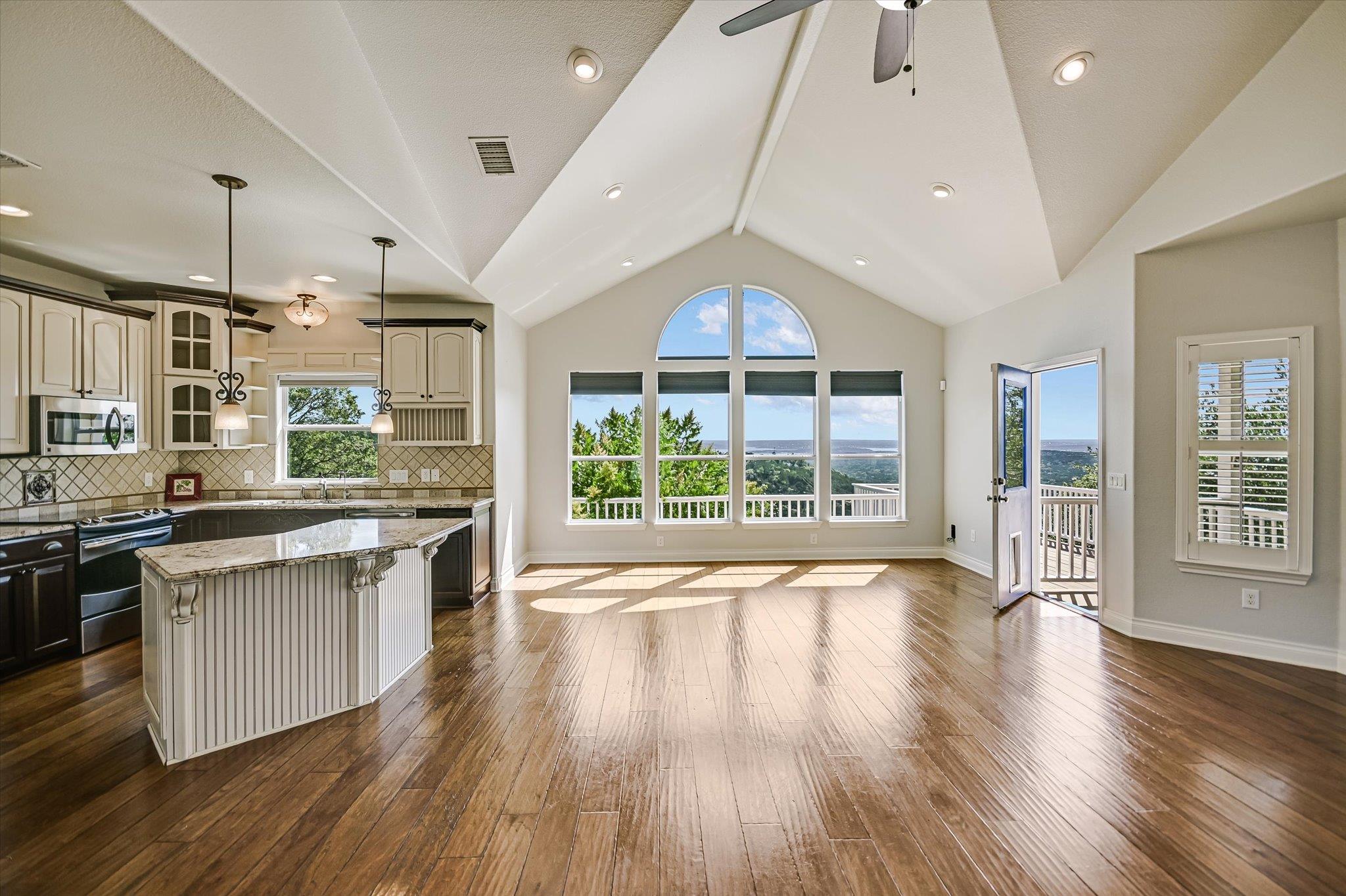 1320 SERENITY DR