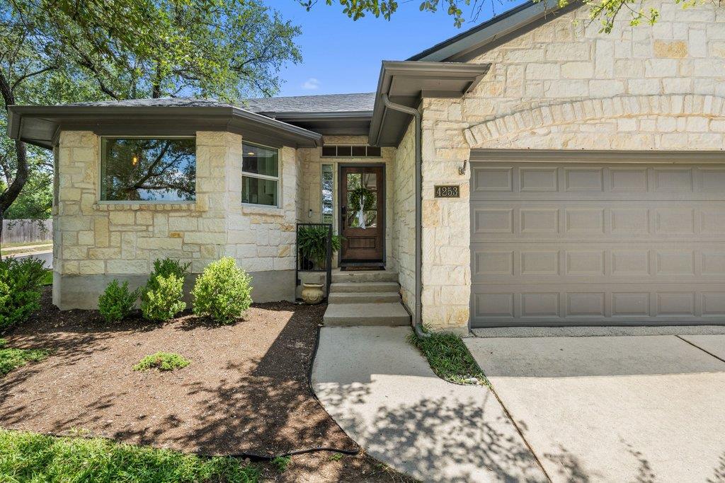 4253 Canyon Glen CIR