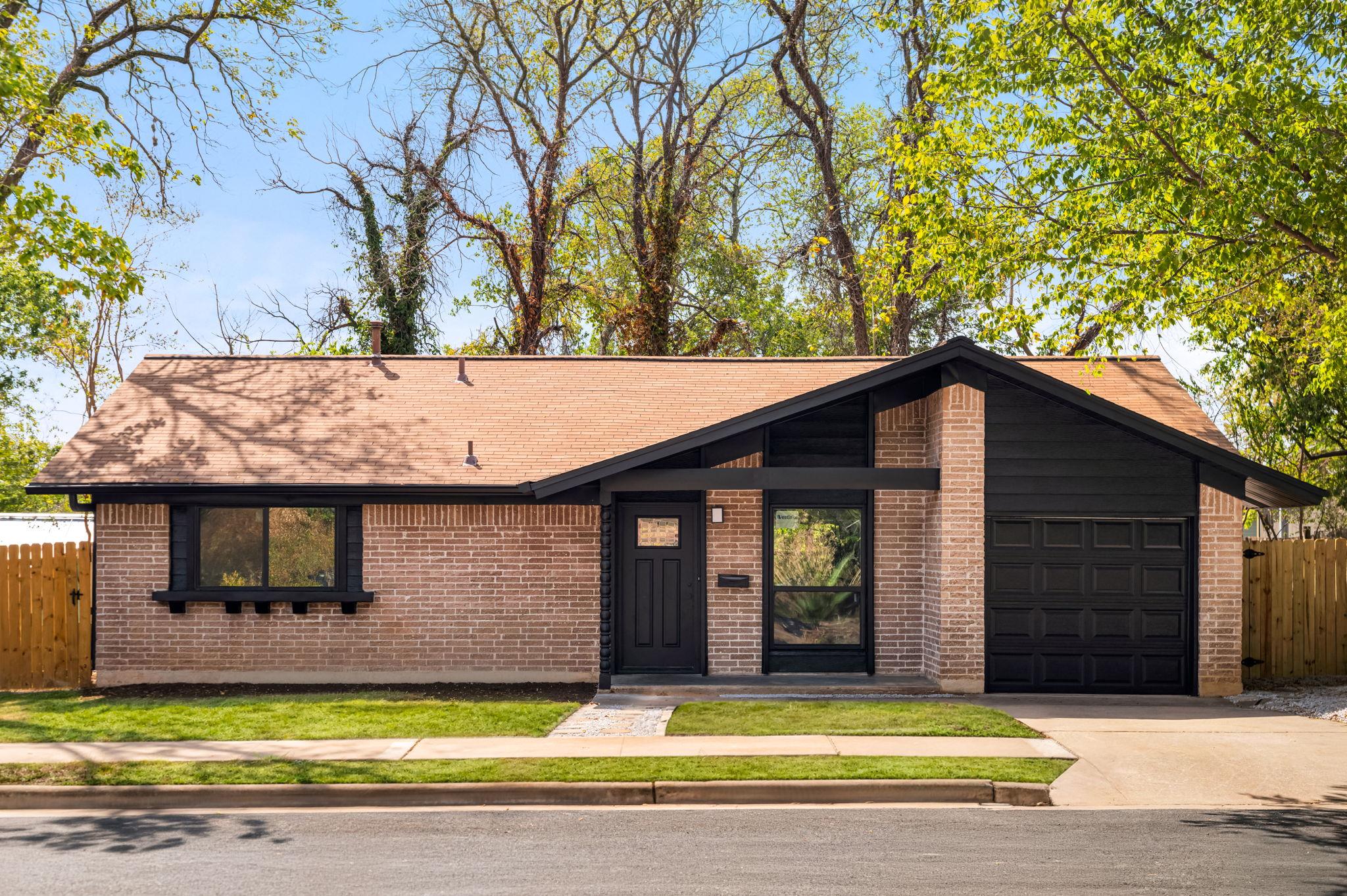 5210 Emerald Meadow DR