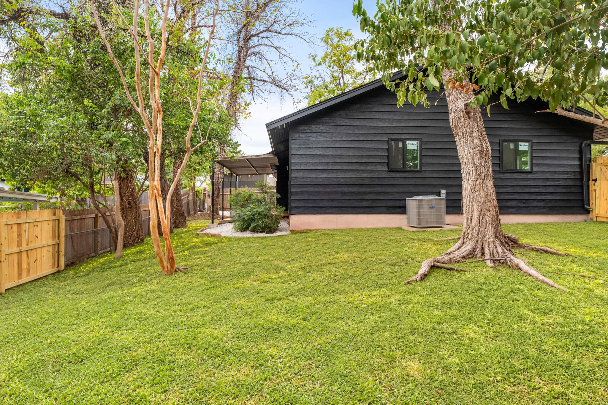 5210 Emerald Meadow DR