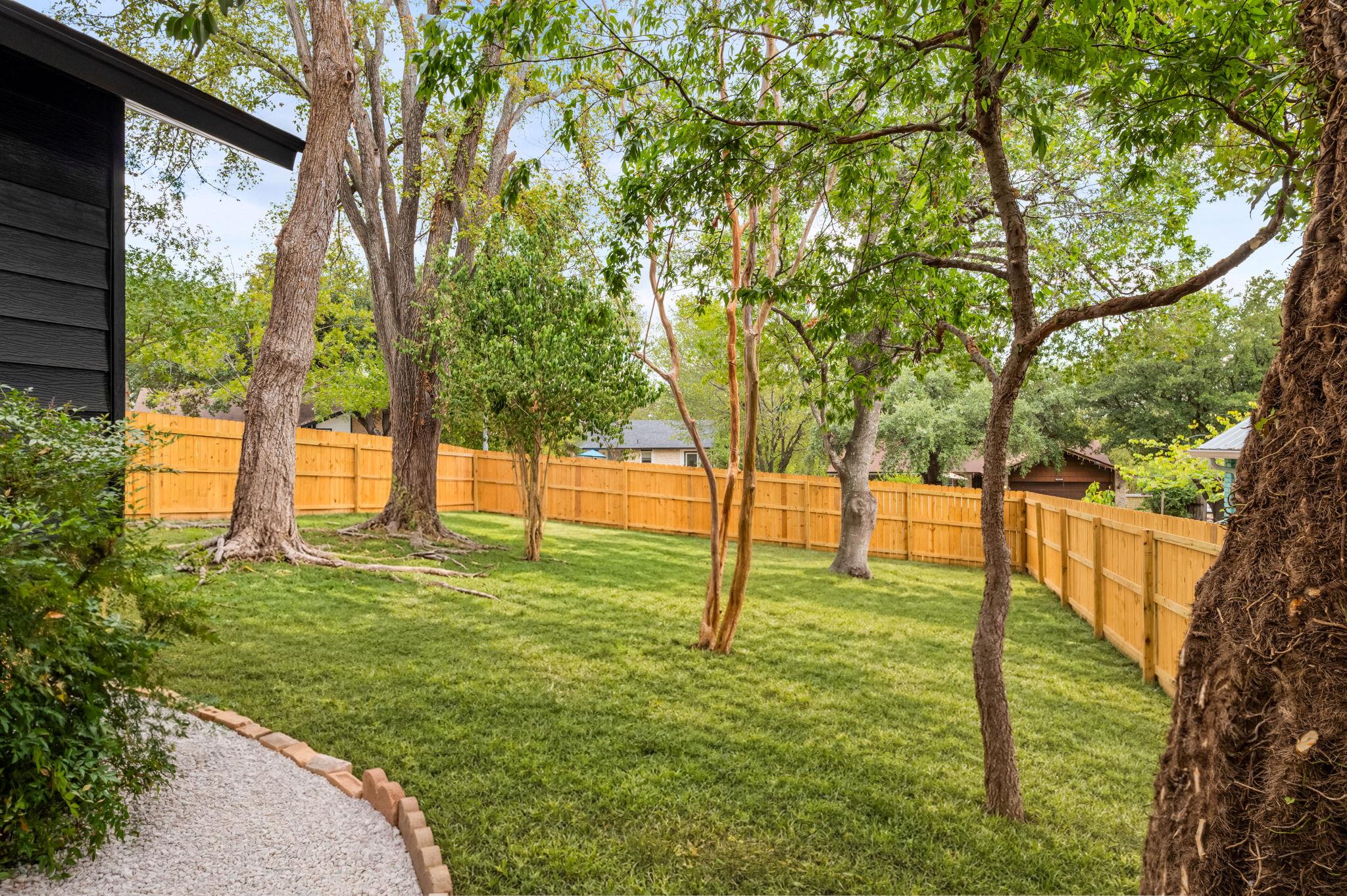 5210 Emerald Meadow DR