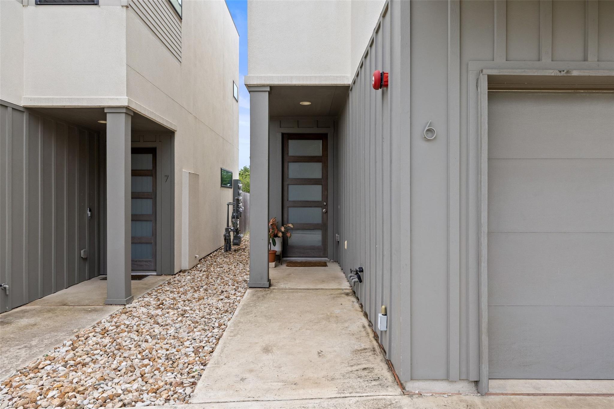 6409 Berkman DR # 6