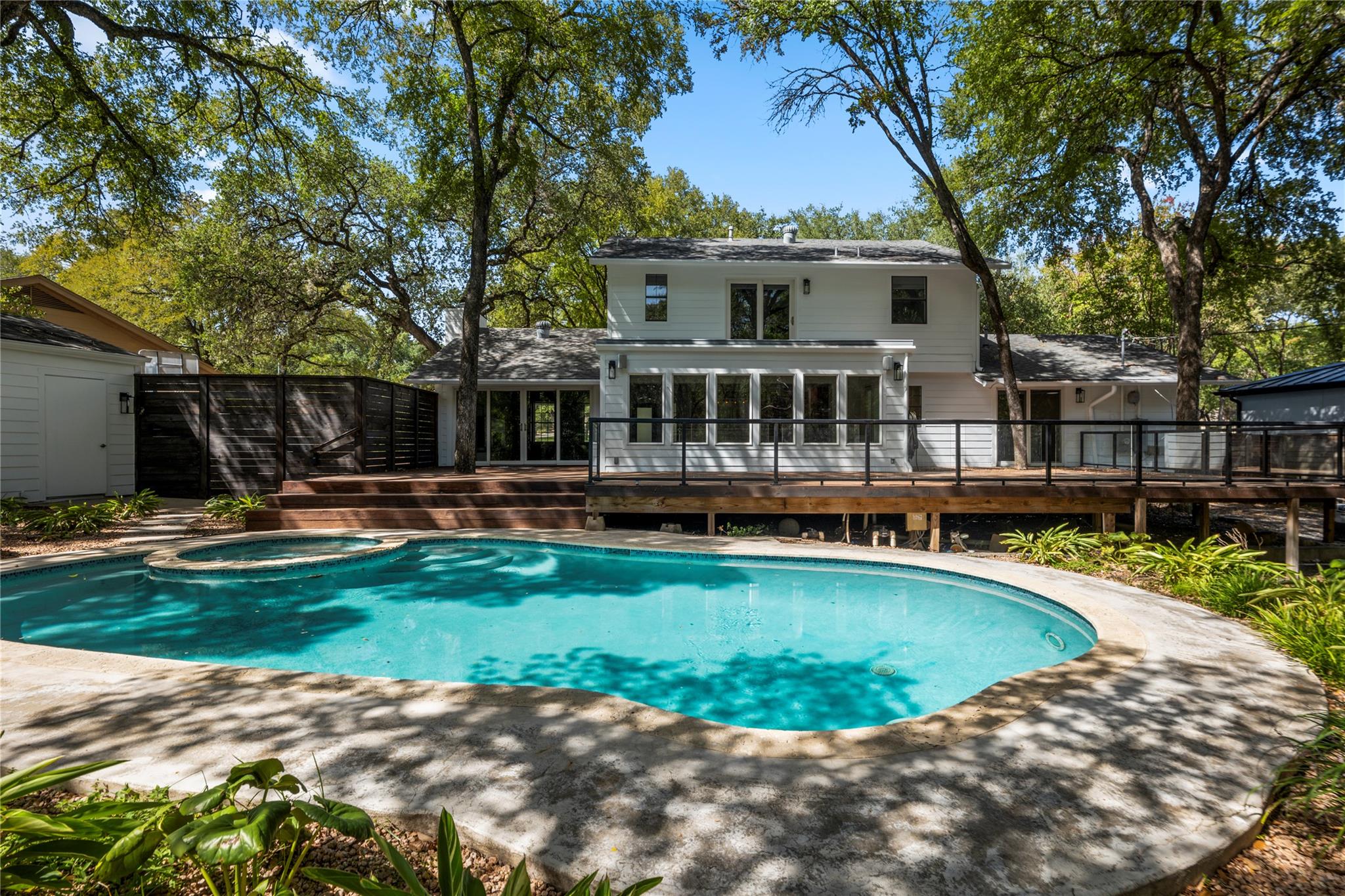 3117 Eanes CIR