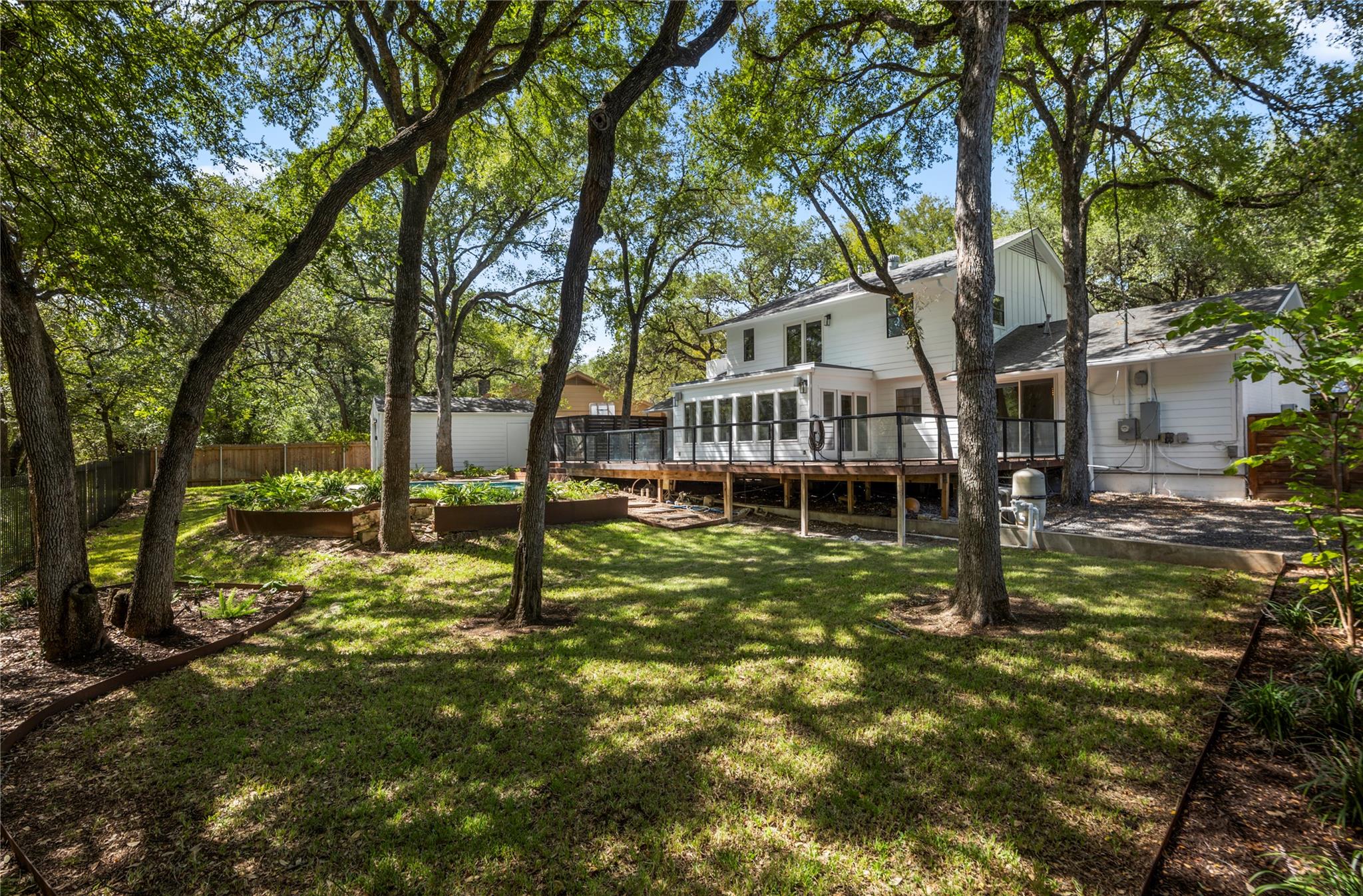3117 Eanes CIR