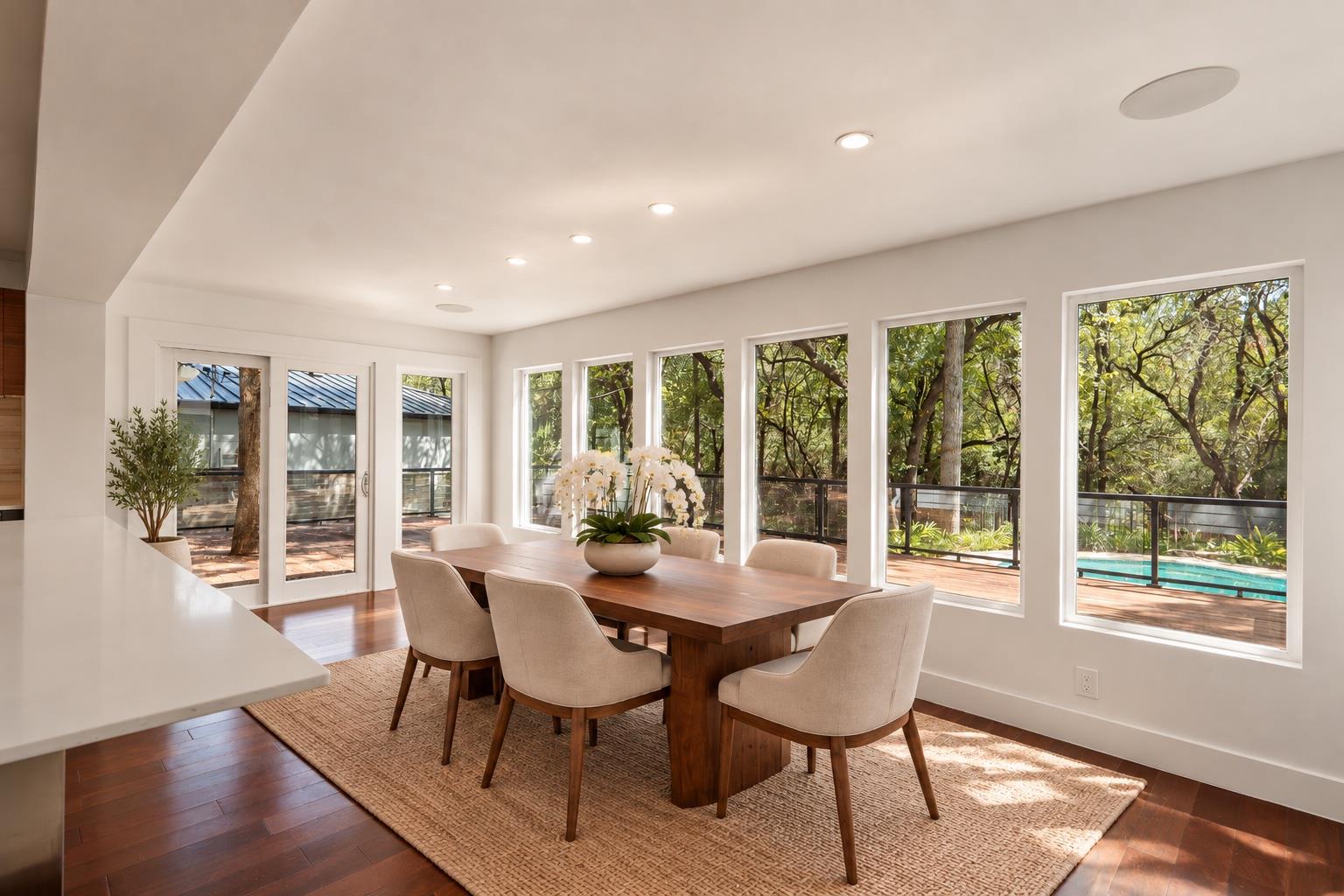 3117 Eanes CIR