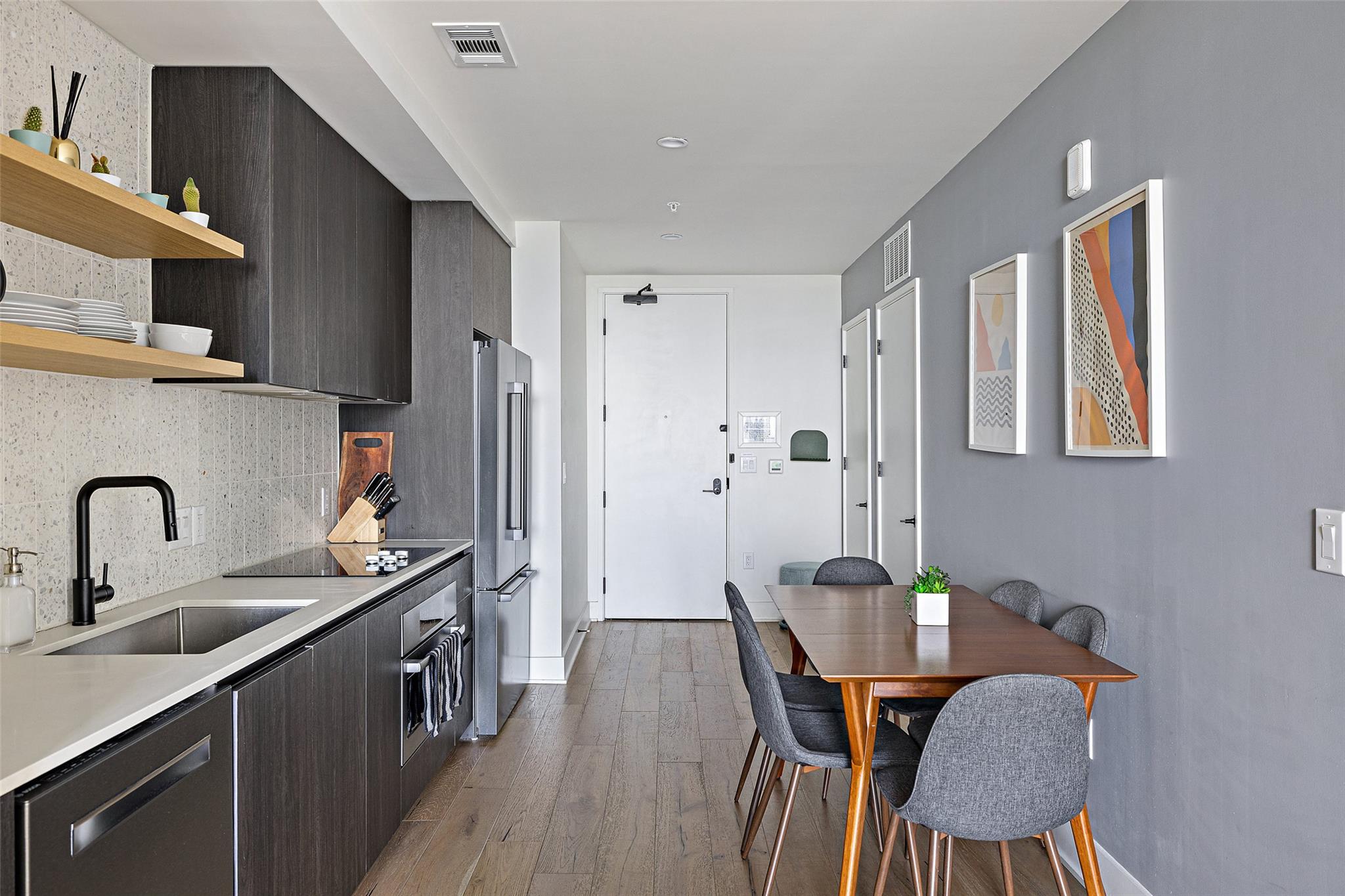 48 East Ave # 2405